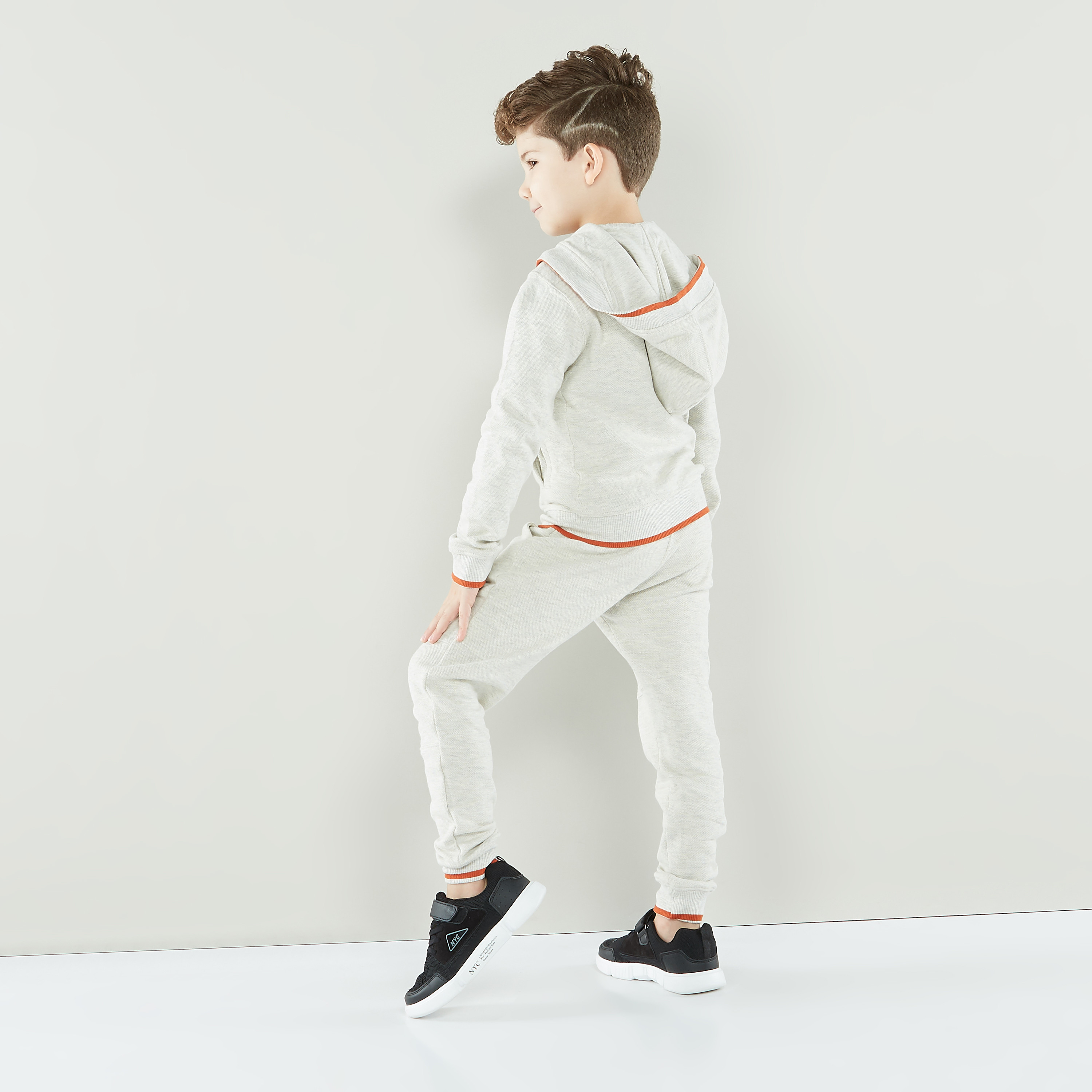 جاكيت سادة بأكمام طويلة وقبعة من آيكونيك-boys-clothing-jacketsandcoats-image-4