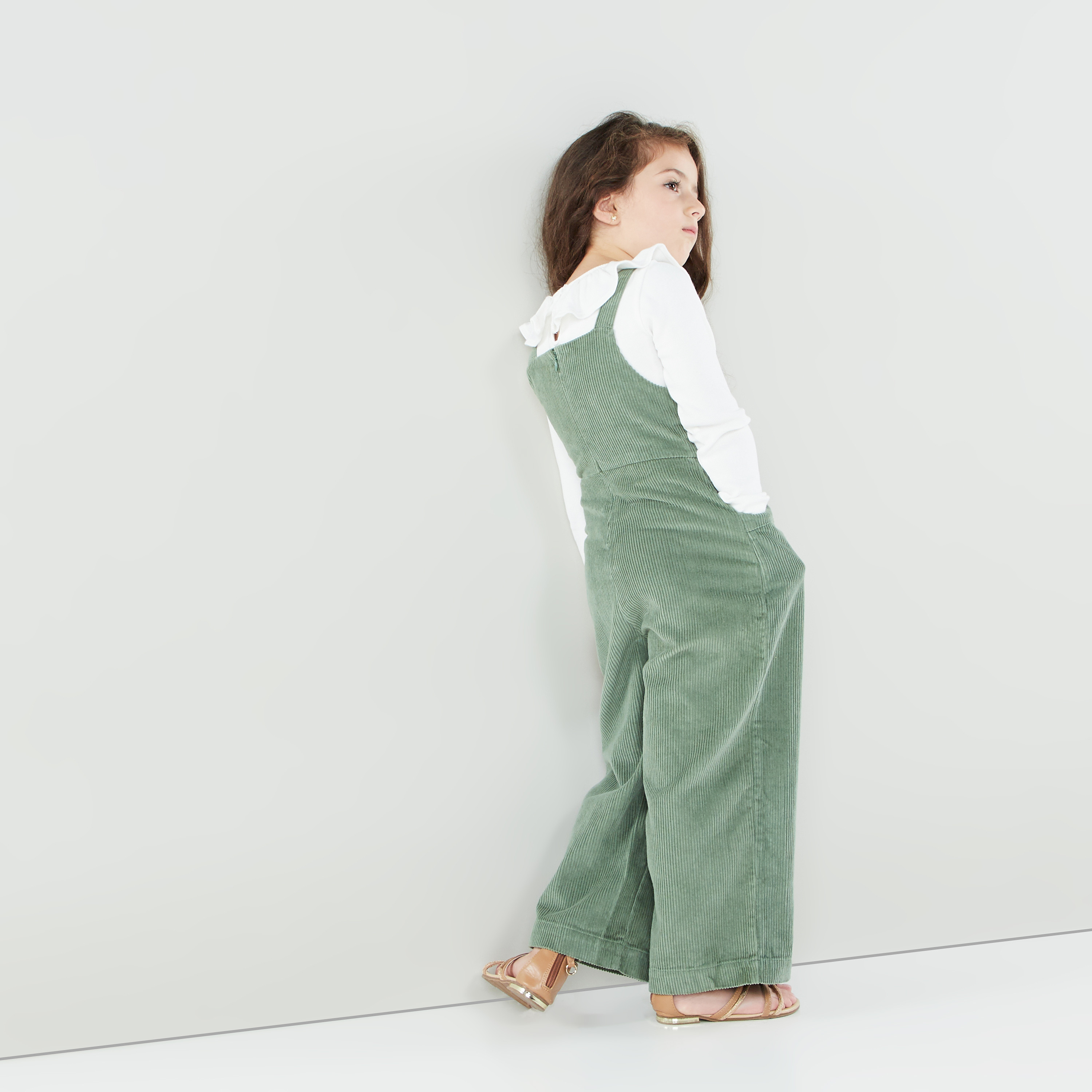 طقم دنغري وبلوزة سادة من جونيورز-girls-clothing-setsandcoords-image-2