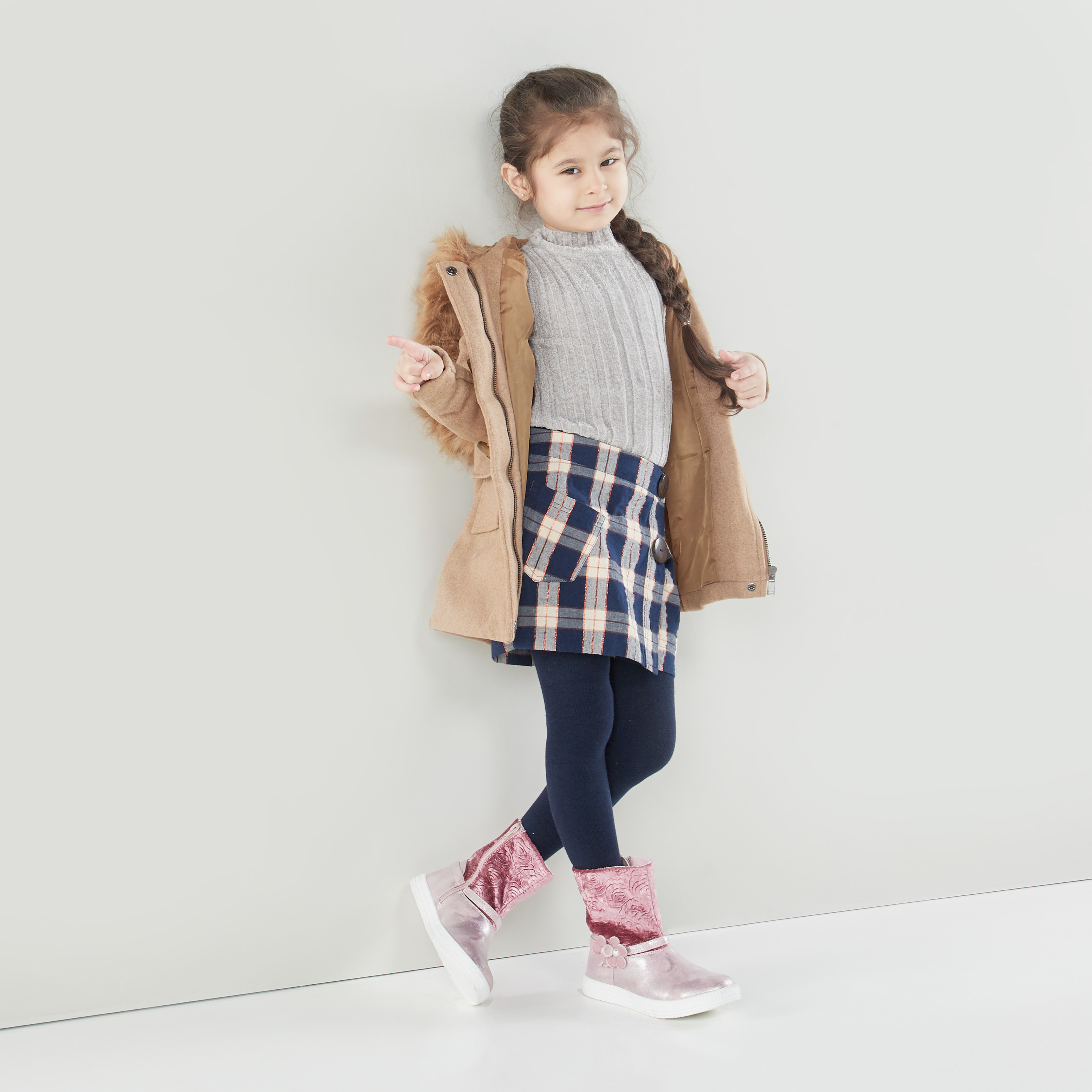 جاكيت مع قبعة وأكمام طويلة من لي كوبر-girls-clothing-winterwear-jacketsandcoats-image-2