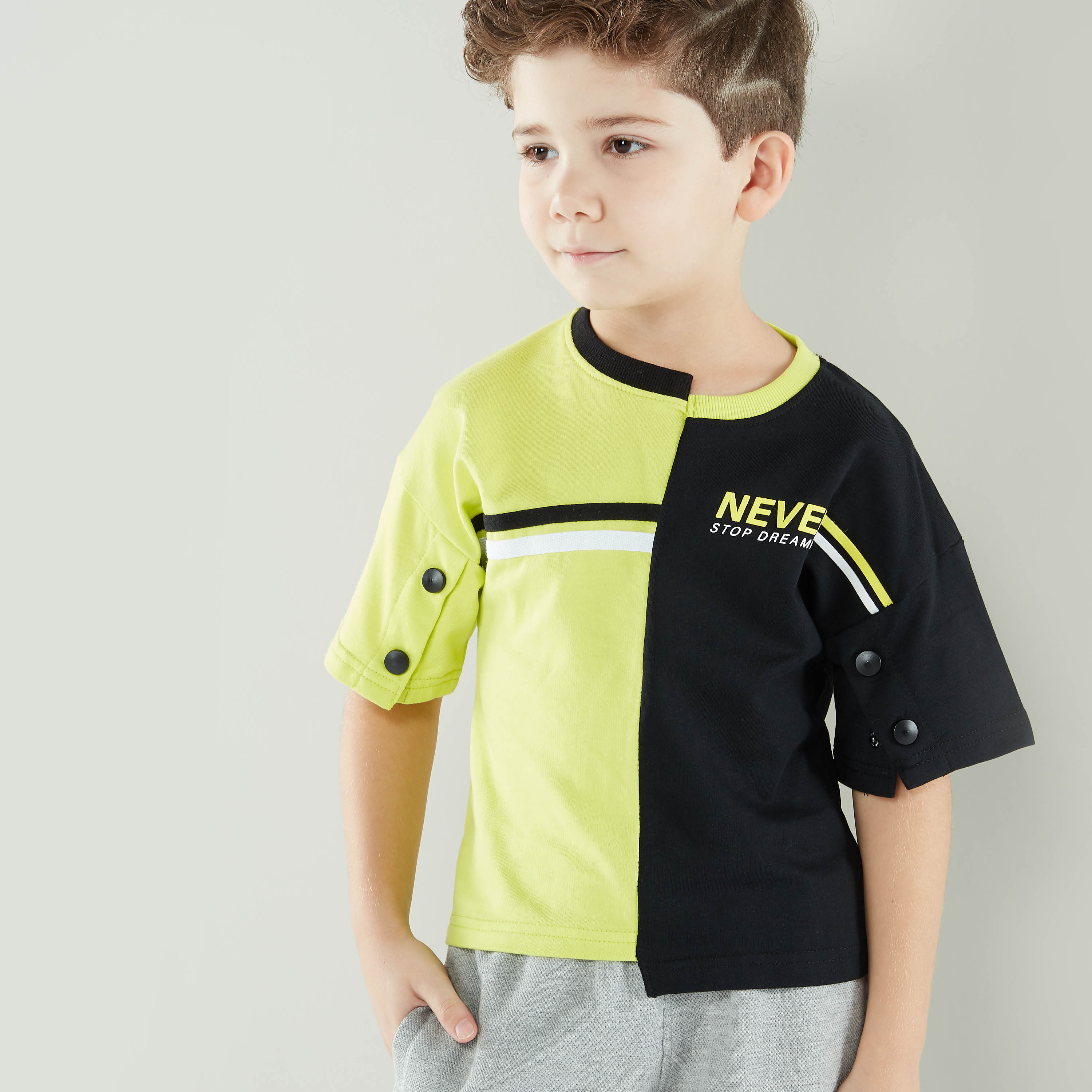 Iconic Colourblock T-shirt with Short Sleeves-boys-clothing-tshirtsandpolos-image-3