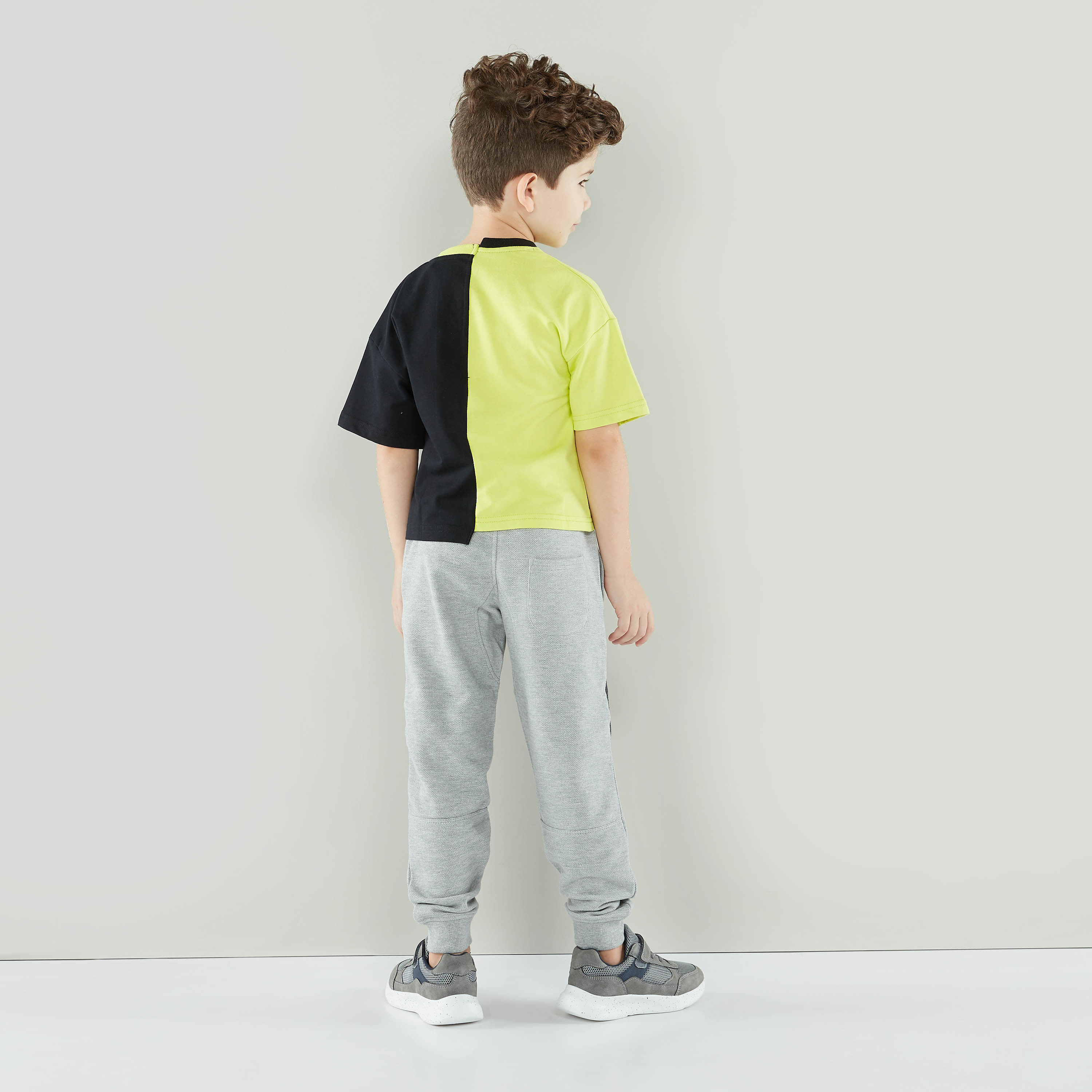 Iconic Colourblock T-shirt with Short Sleeves-boys-clothing-tshirtsandpolos-image-4