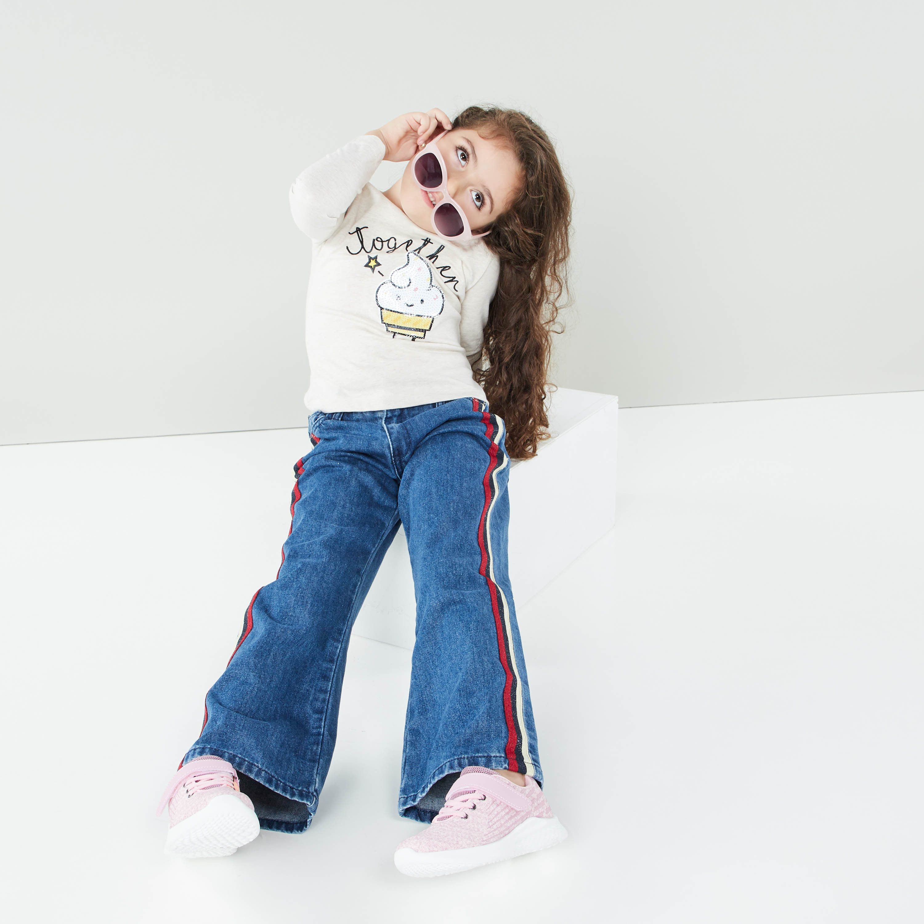 Side tape clearance jeans for girls