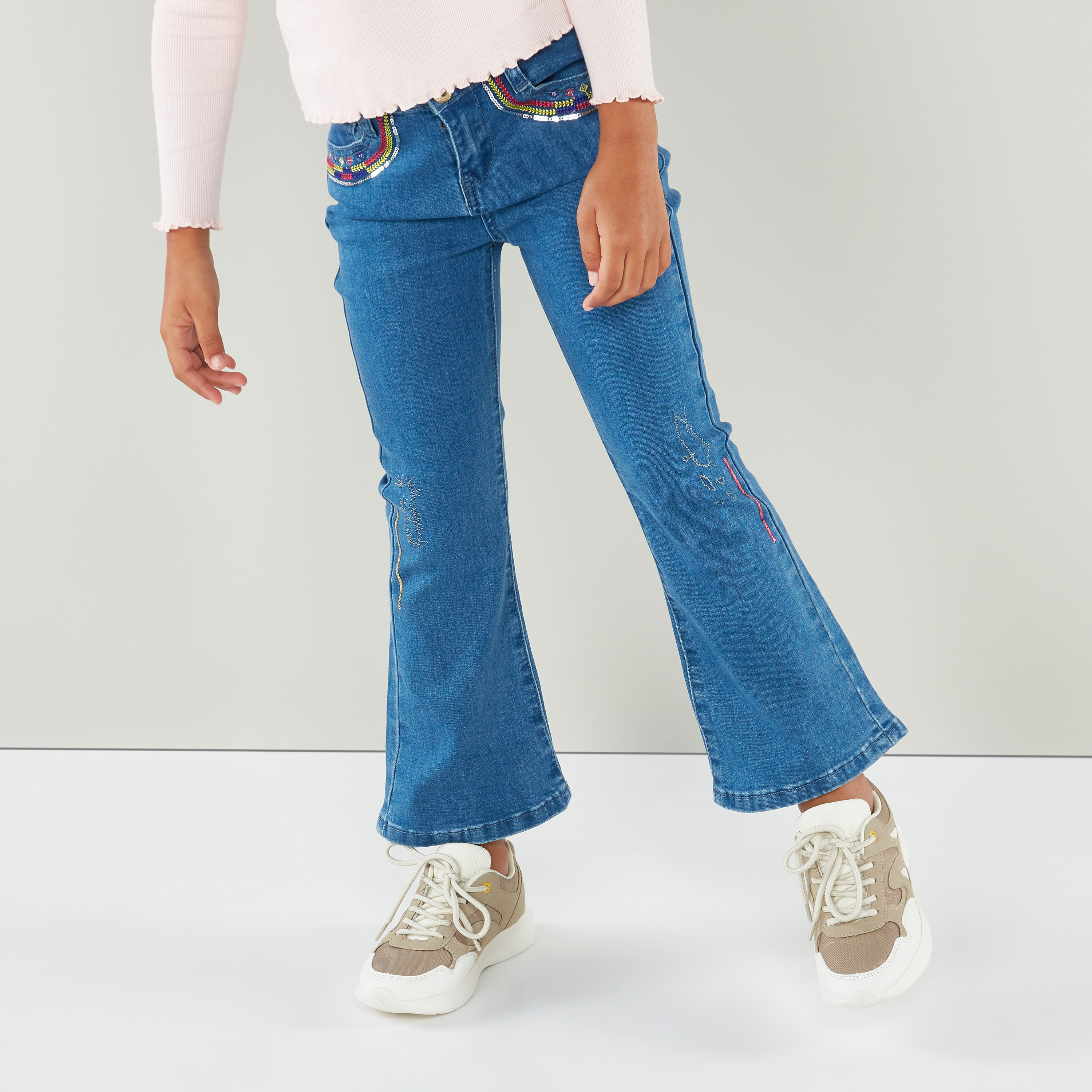 Girl bell sales bottom jeans