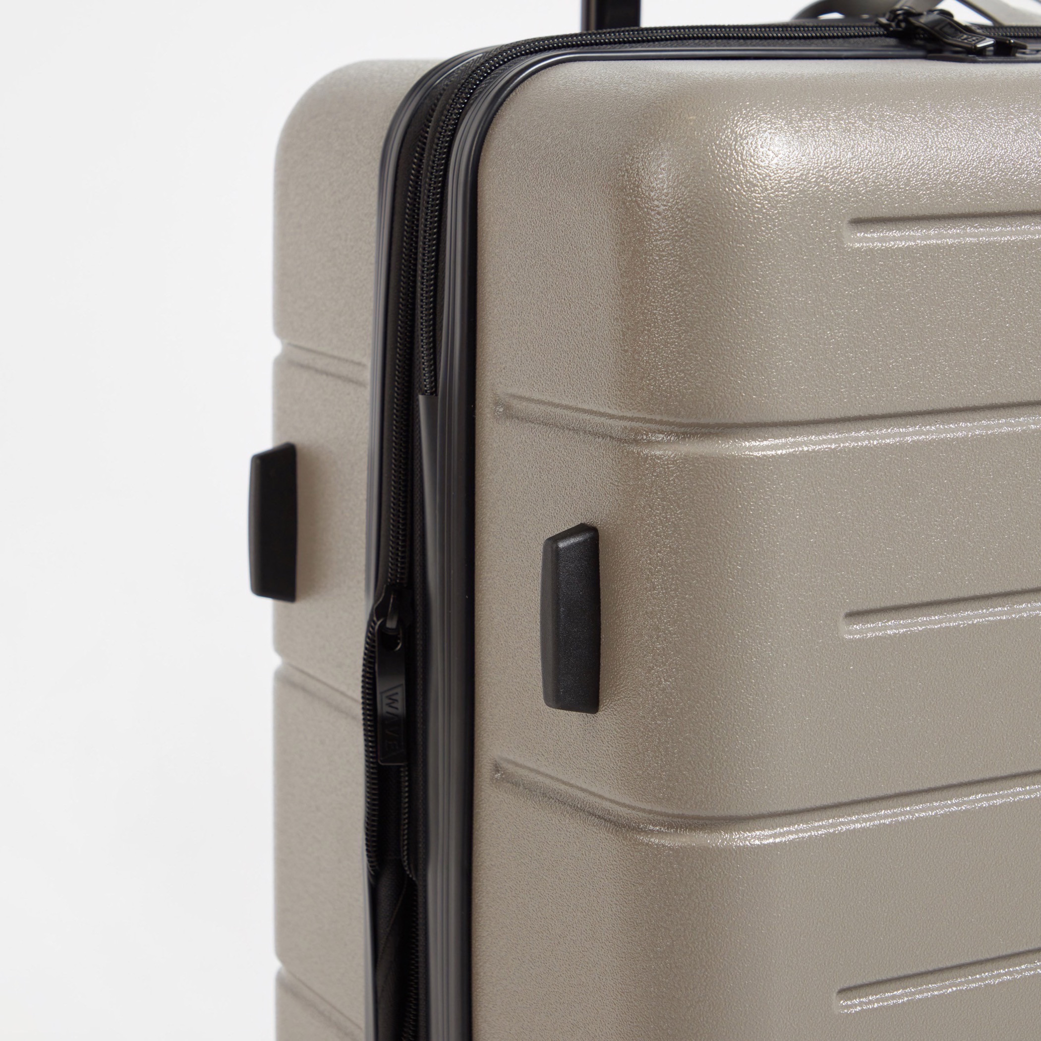 WAVE Textured Hardcase Luggage Trolley with Retractable Handle - 28 inches Check-In Bag-travel-luggagesandbags-luggage-image-4