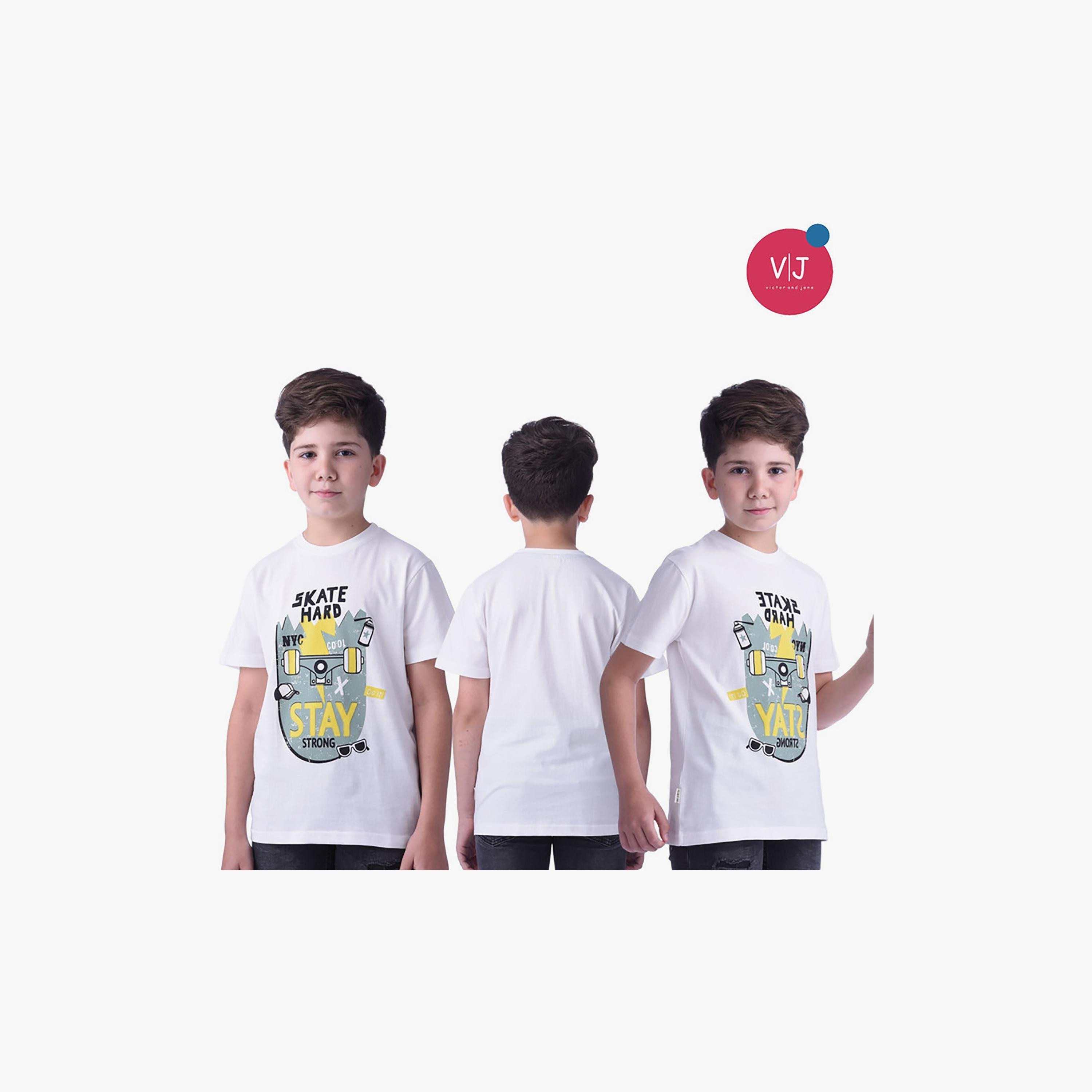 تي شيرت بأكمام قصيرة بطبعة كيه8 من فيكتور اند جين-boys-clothing-tshirtsandpolos-image-4
