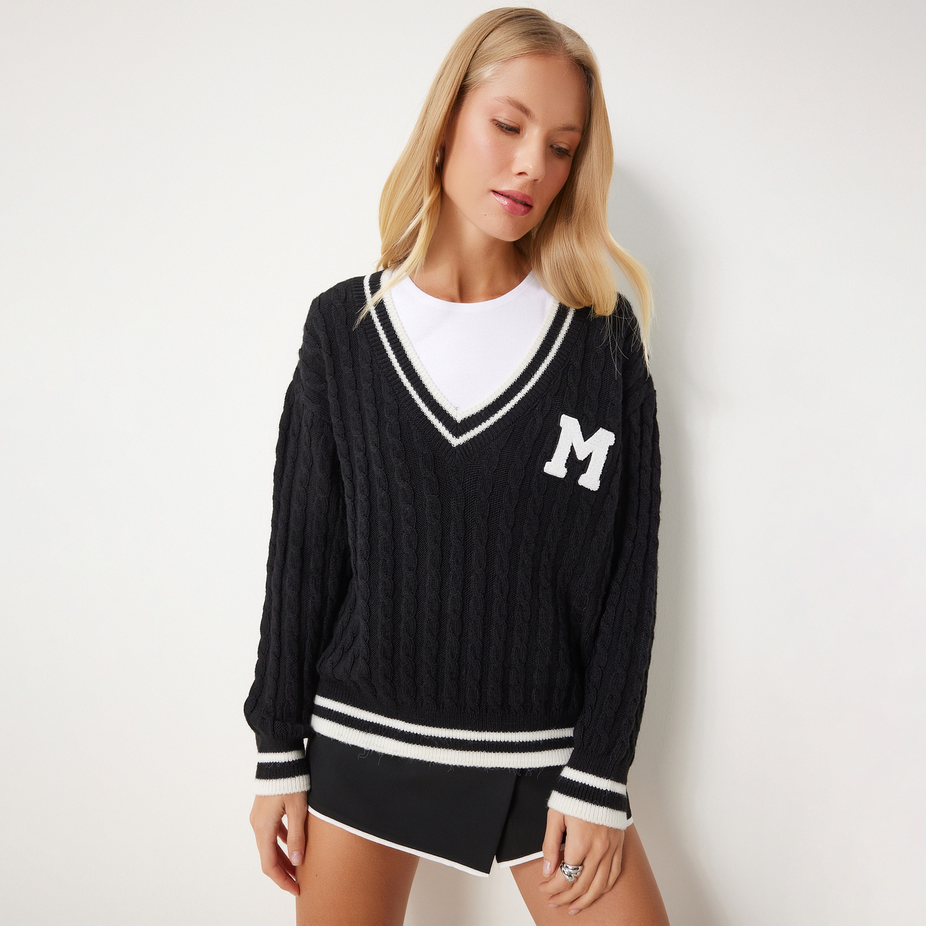 سترة نسائية سوداء محبوكة من سعادة إسطنبول كابل-women-clothing-cardigansandjumpers-jumpers-image-1