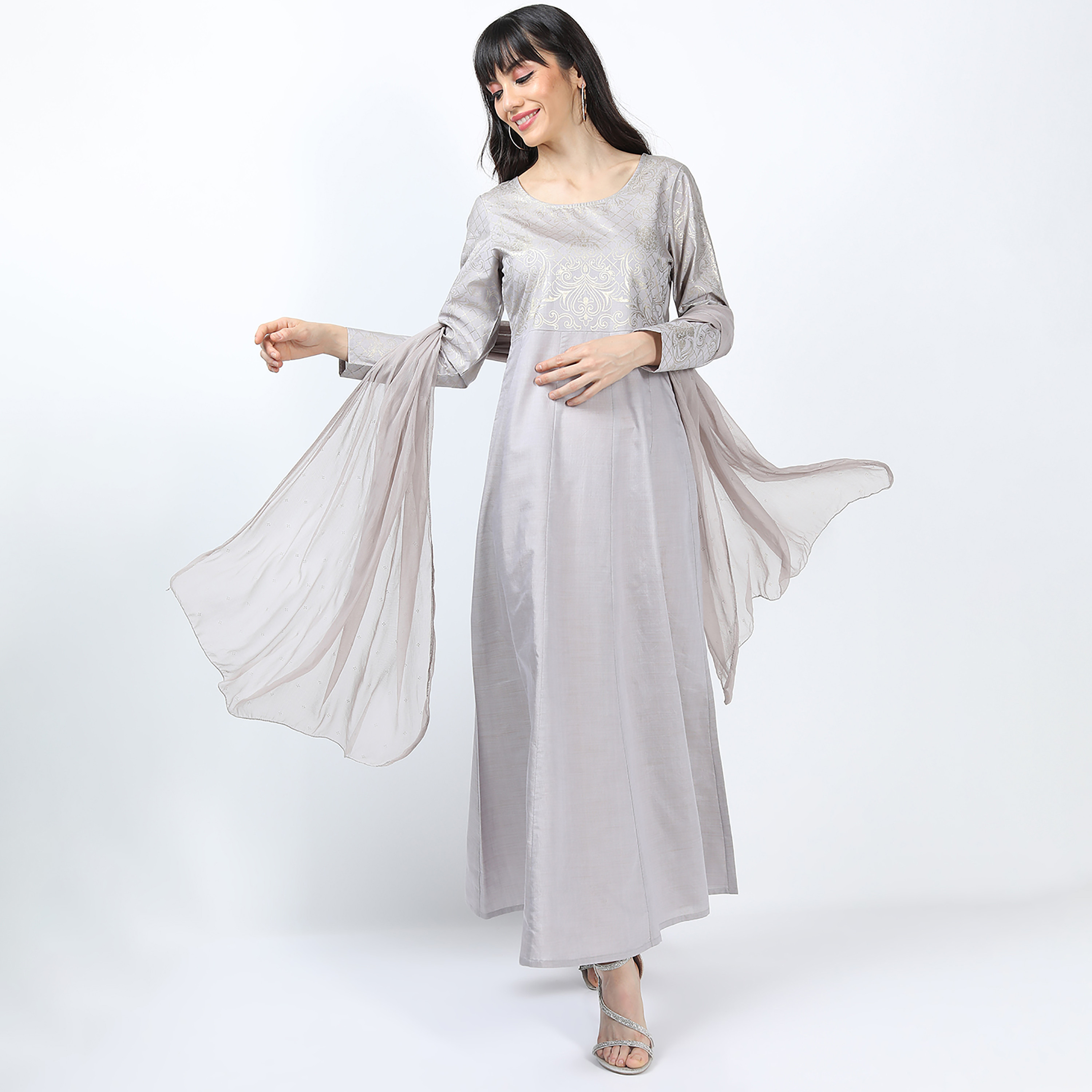  فستان ماكسي مع دوباتا من فيشوده مع مطبوع برقبة دائرية-women-clothing-ethnicwear-dresses-image-1