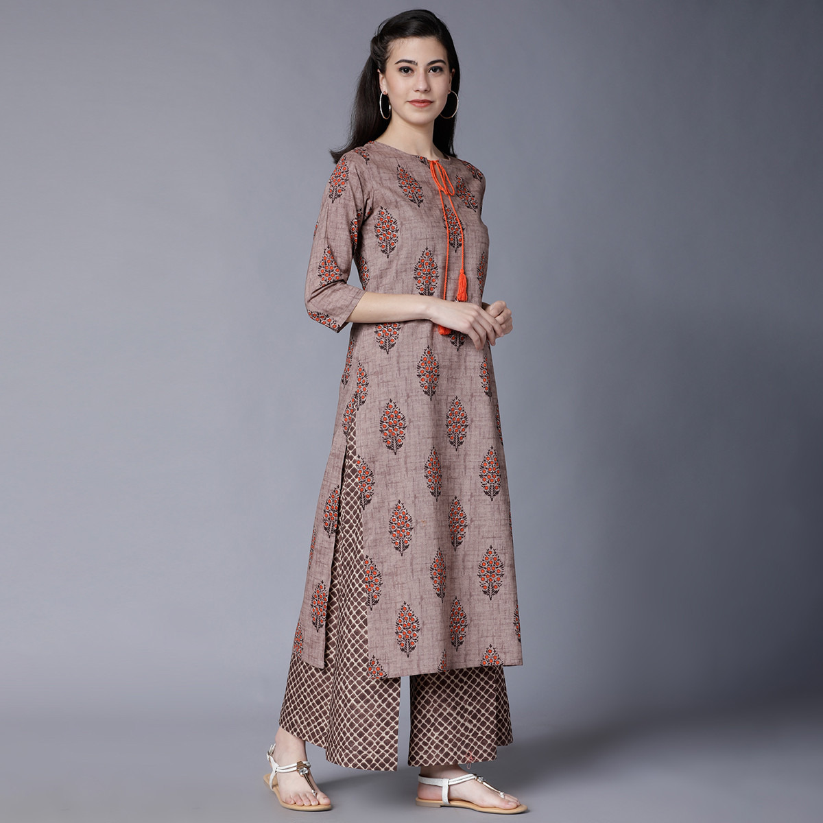 Set of 2 Vishudh Women Brown Printed Keyhole Neck Kurta and Palazzo-women-clothing-ethnicwear-salwarsuits-image-4