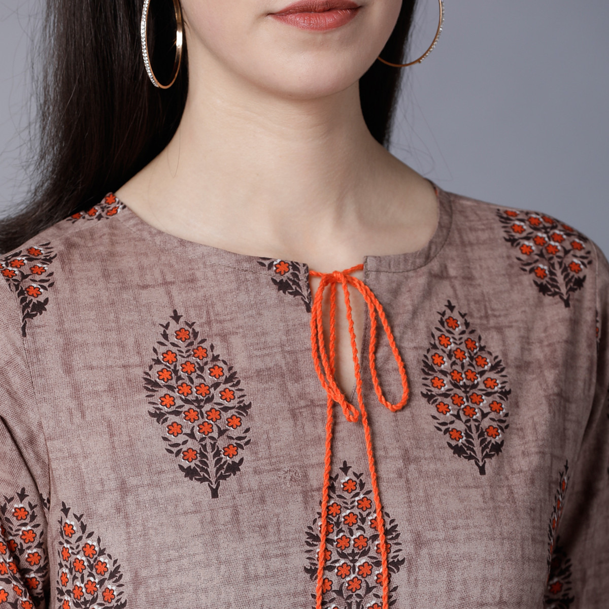 Set of 2 Vishudh Women Brown Printed Keyhole Neck Kurta and Palazzo-women-clothing-ethnicwear-salwarsuits-image-5
