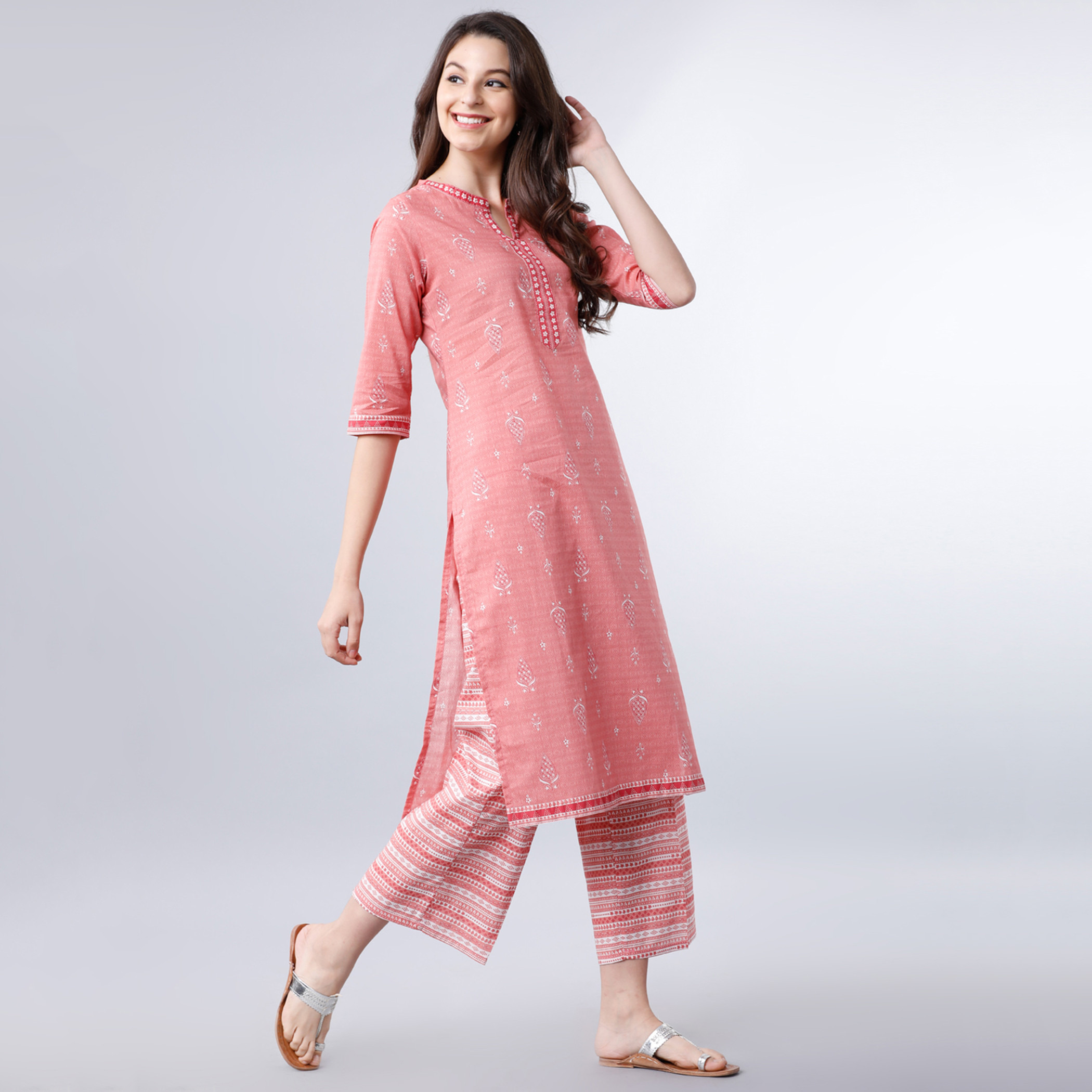 Set of 2 Vishudh Women Pink Printed Notched Neck Kurta and Palazzo-women-clothing-ethnicwear-salwarsuits-image-5