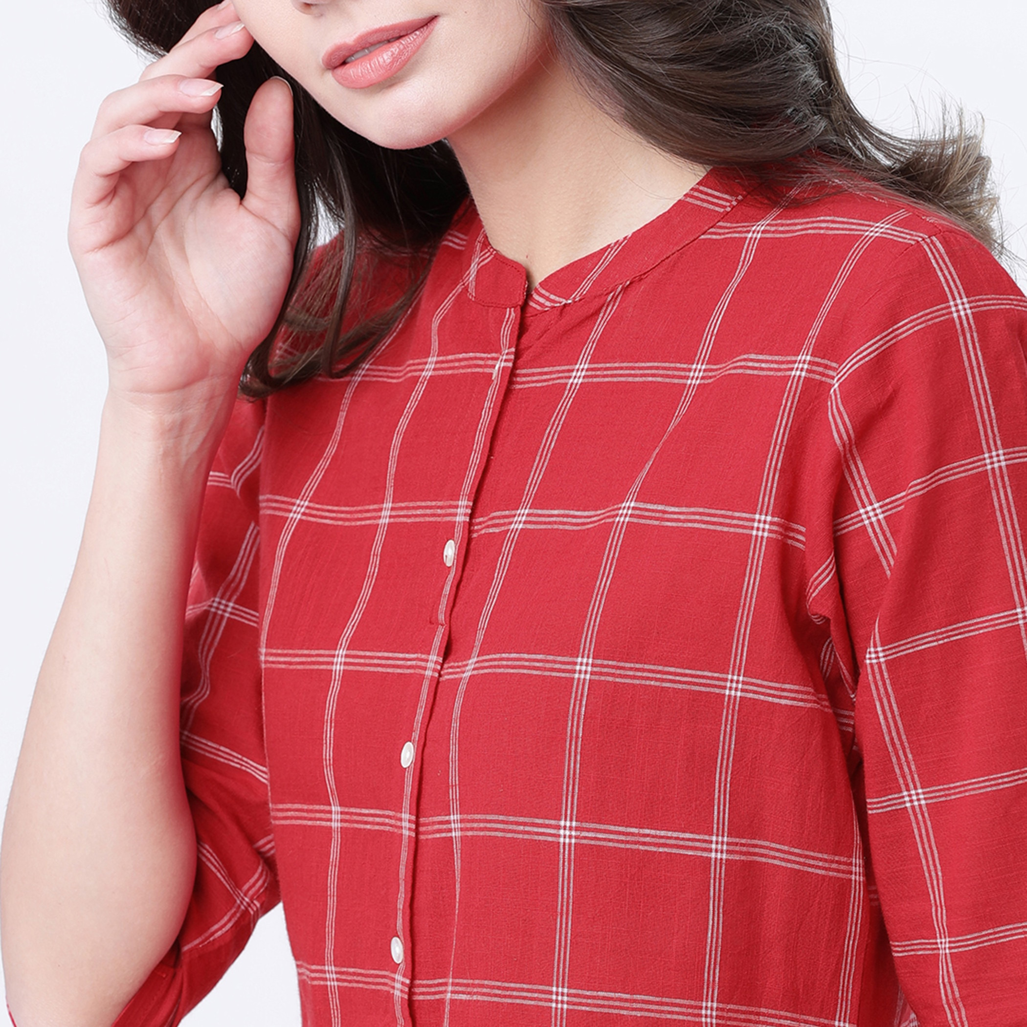 مجموعة من 3 قطعات كورتا للنساء مربعة برقبة ماندارين بلون أحمر مع بالازو من فيشوده-women-clothing-ethnicwear-salwarsuits-image-4