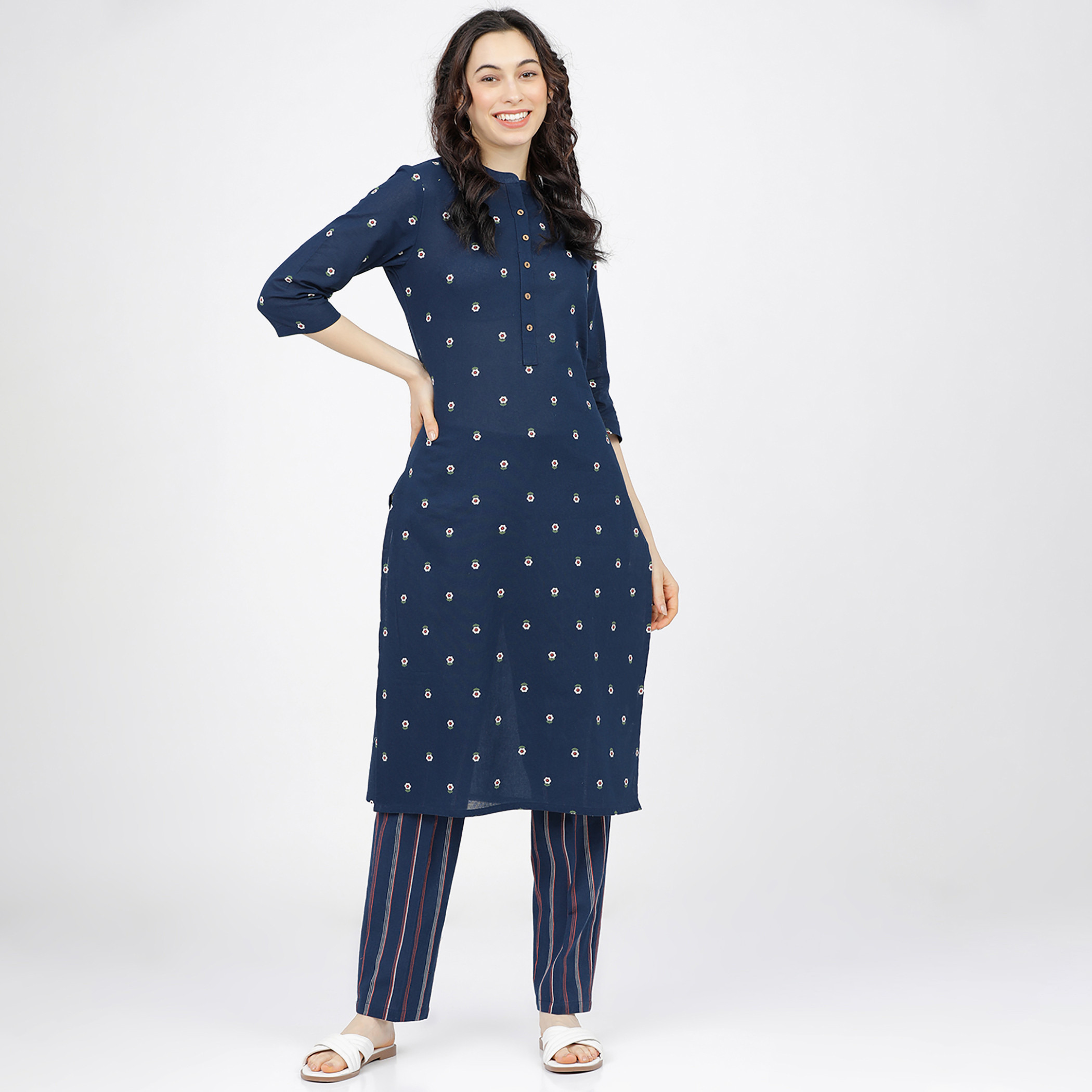 Set of 2 Vishudh Women Printed Kurta with Pant-women-clothing-ethnicwear-salwarsuits-image-1