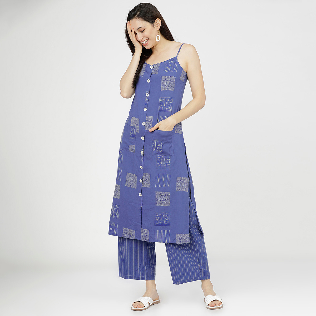 Set of 2 Vishudh Women Blue Printed Shoulder Strap Kurta and Palazzo-women-clothing-ethnicwear-salwarsuits-image-1