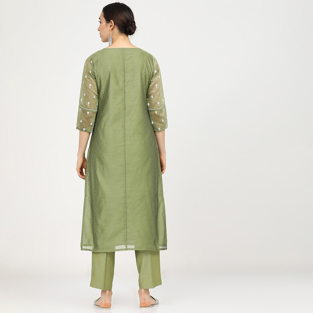 Set of 3 Vishudh Women Green Embroidered Straight Kurta with Palazzo and Dupatta-women-clothing-ethnicwear-salwarsuits-image-3