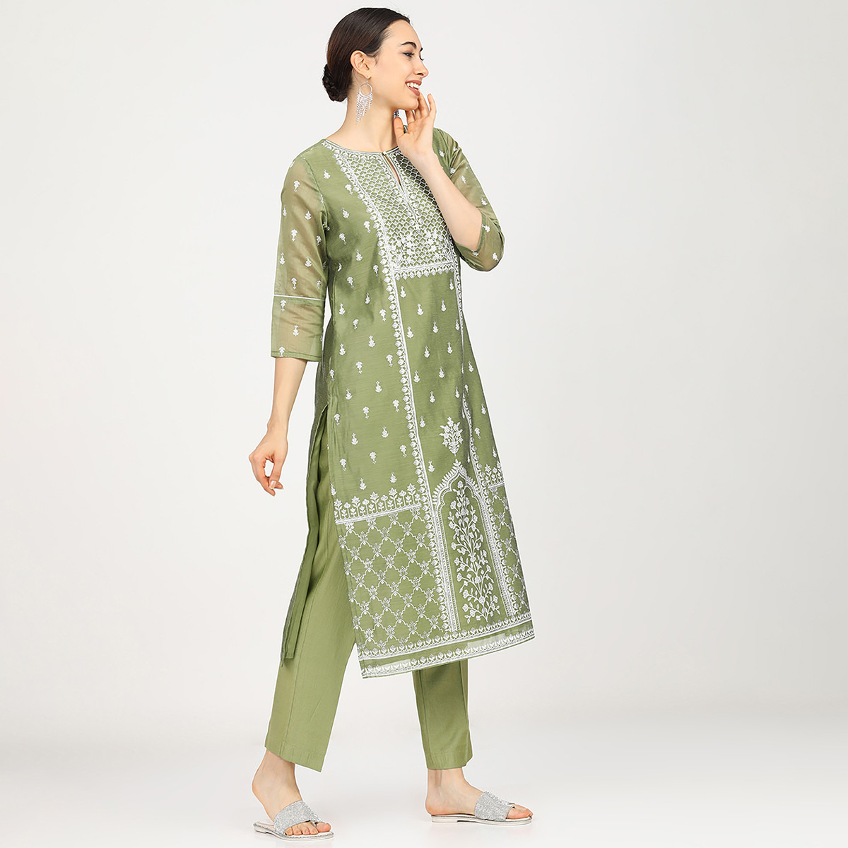 Set of 3 Vishudh Women Green Embroidered Straight Kurta with Palazzo and Dupatta-women-clothing-ethnicwear-salwarsuits-image-5