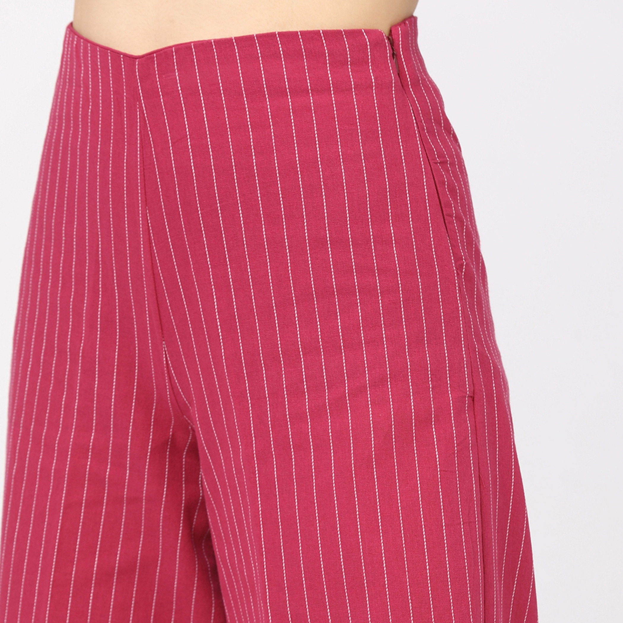 مجموعة من 3 قطعات حزام كتف نسائي بلون وردي مطبوع وبلازو مع جاكيت من فيشوده -women-clothing-ethnicwear-salwarsuits-image-7