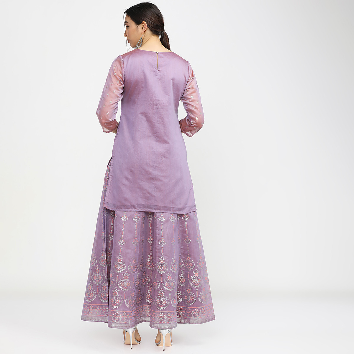 Set of 3 Vishudh Women Mauve Embroidered Round Neck Straight Kurta with Skirt and Dupatta-women-clothing-ethnicwear-salwarsuits-image-6