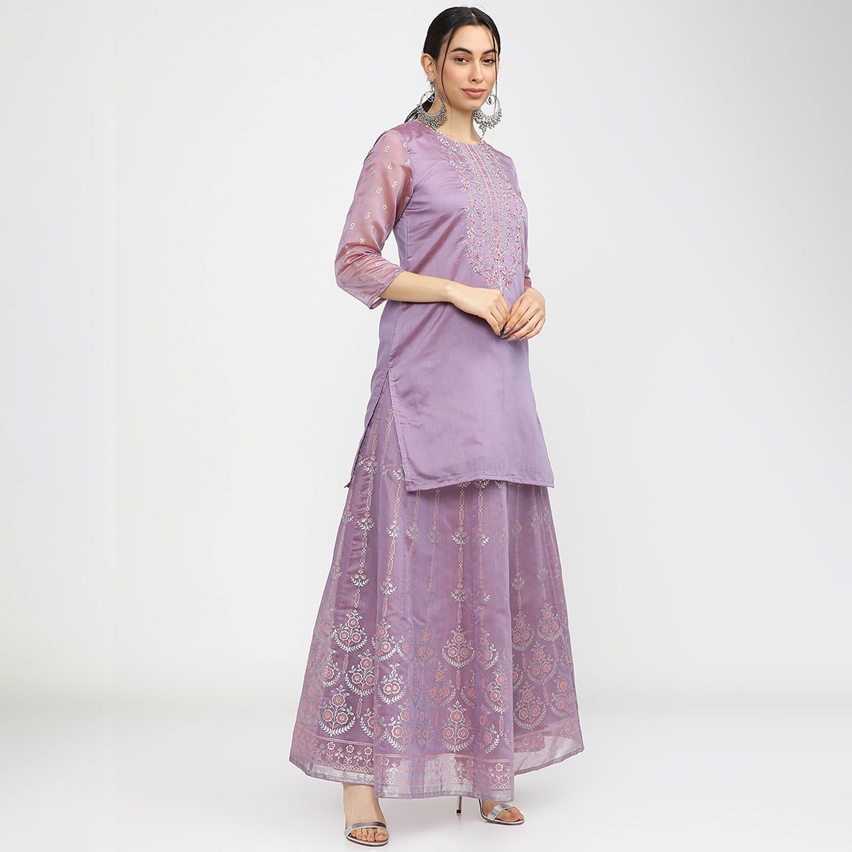 Set of 3 Vishudh Women Mauve Embroidered Round Neck Straight Kurta with Skirt and Dupatta-women-clothing-ethnicwear-salwarsuits-image-8