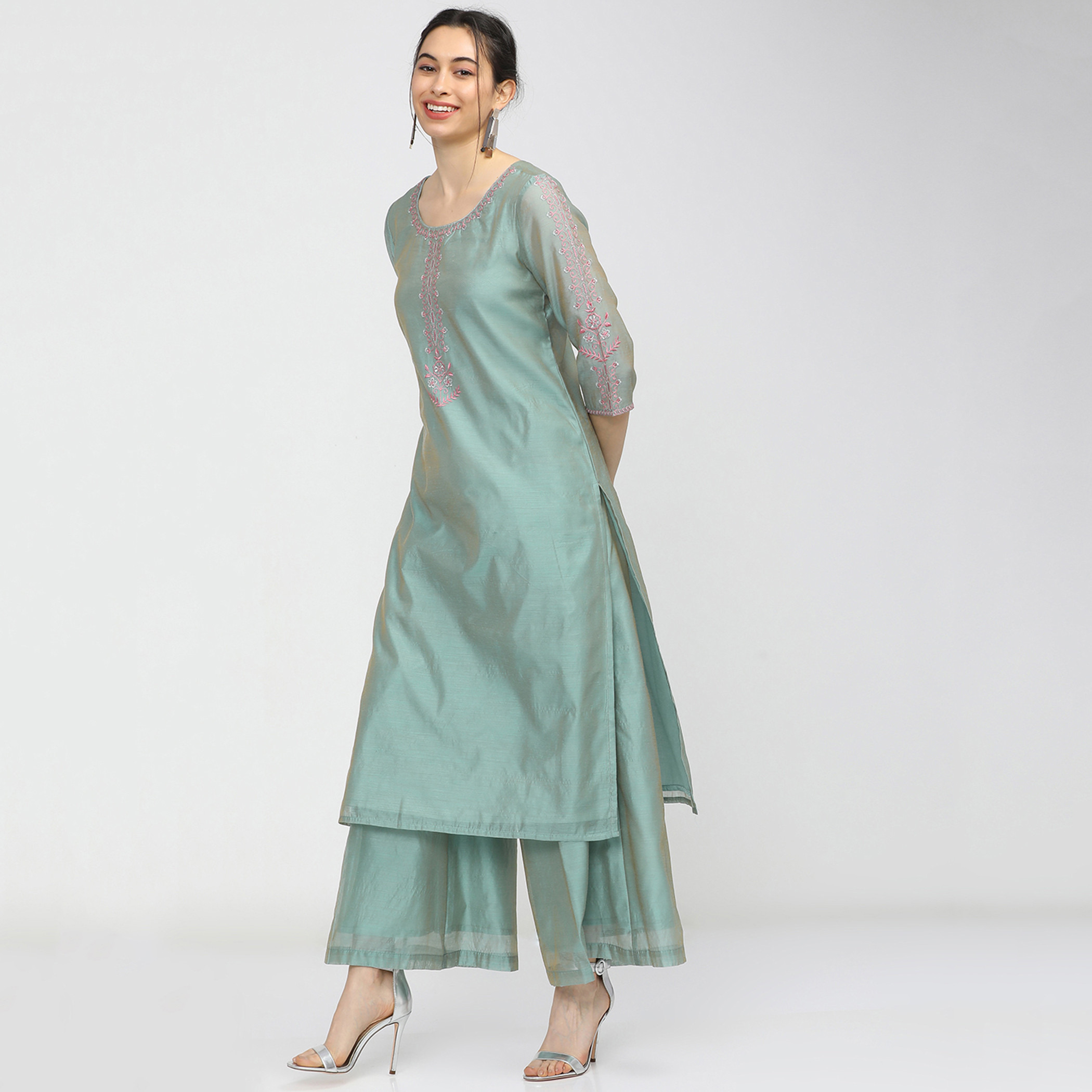 Set of 3 Vishudh Women Blue Embroidered Round Neck Kurta and Palazzo with Dupatta-women-clothing-ethnicwear-salwarsuits-image-3