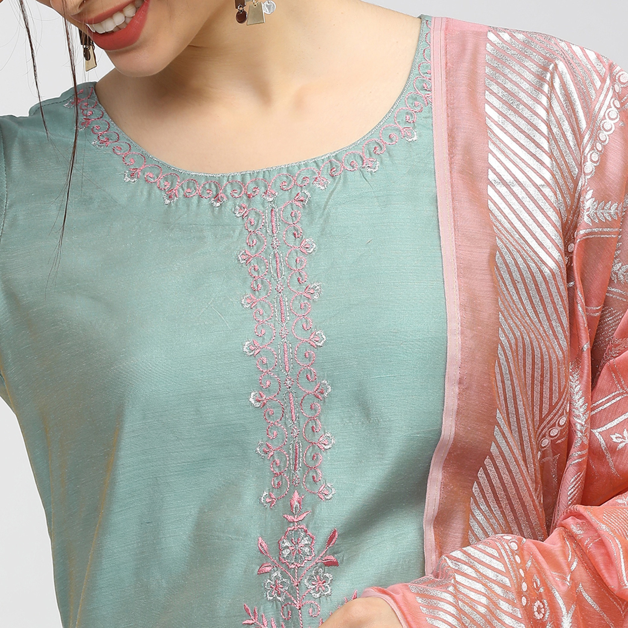 Set of 3 Vishudh Women Blue Embroidered Round Neck Kurta and Palazzo with Dupatta-women-clothing-ethnicwear-salwarsuits-image-9