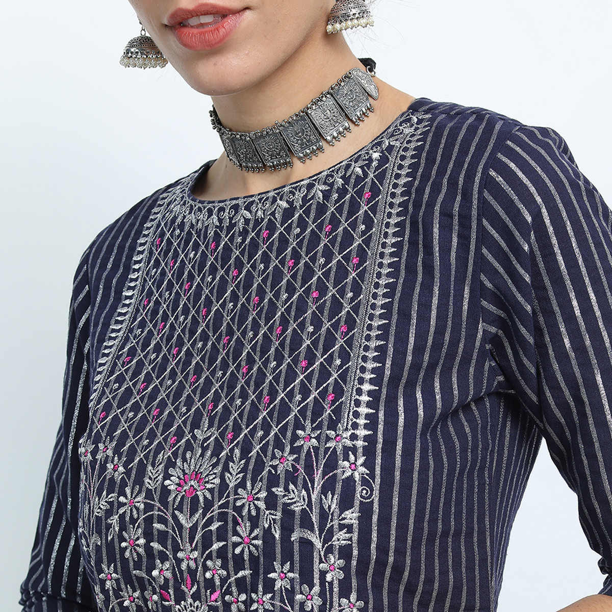 Set of 3 Vishudh Women Blue Striped Round Neck Kurta and Pant with Dupatta-women-clothing-ethnicwear-salwarsuits-image-6