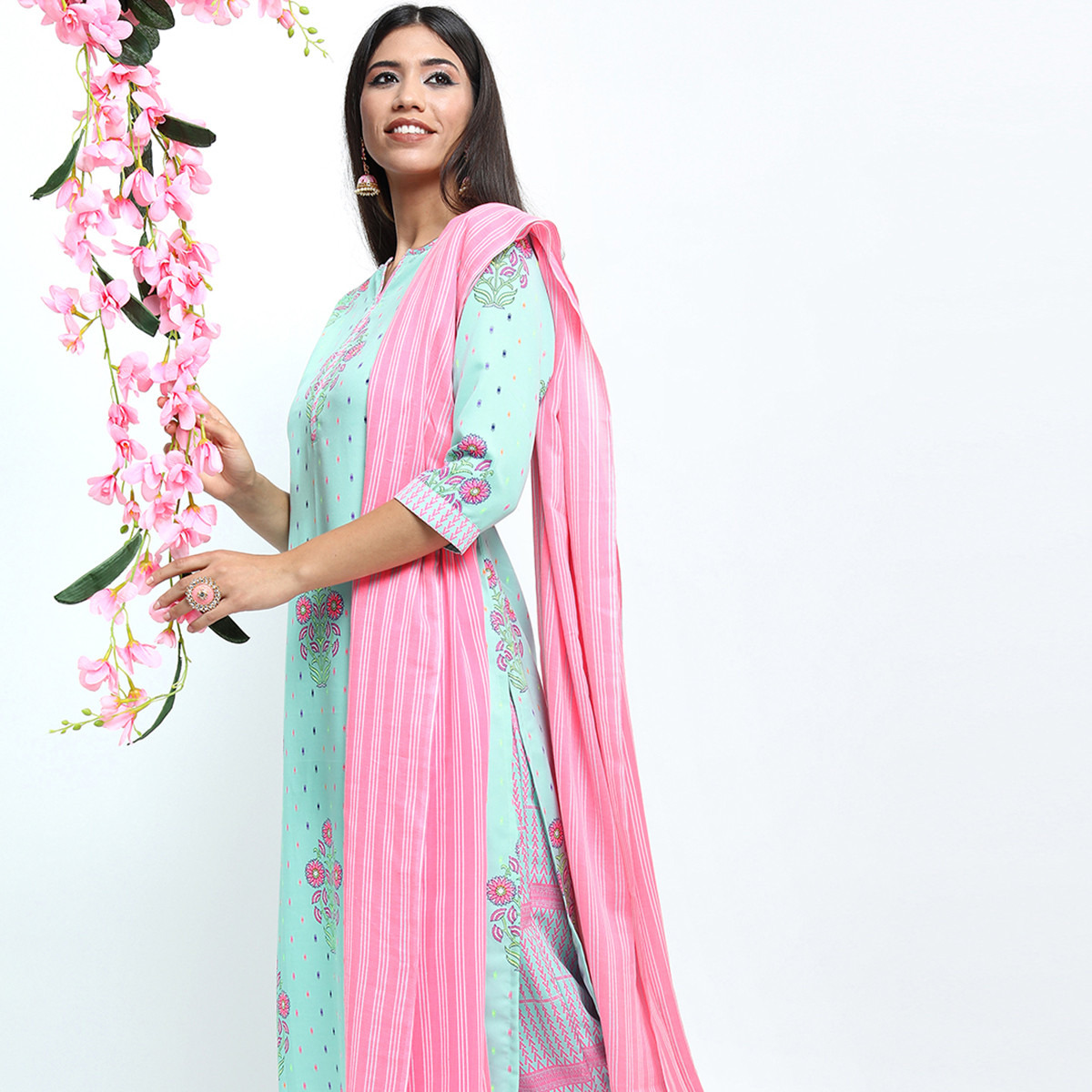 Set of 3 Vishudh Women Blue Floral Round Neck Kurta and Palazzo with Dupatta-women-clothing-ethnicwear-salwarsuits-image-2