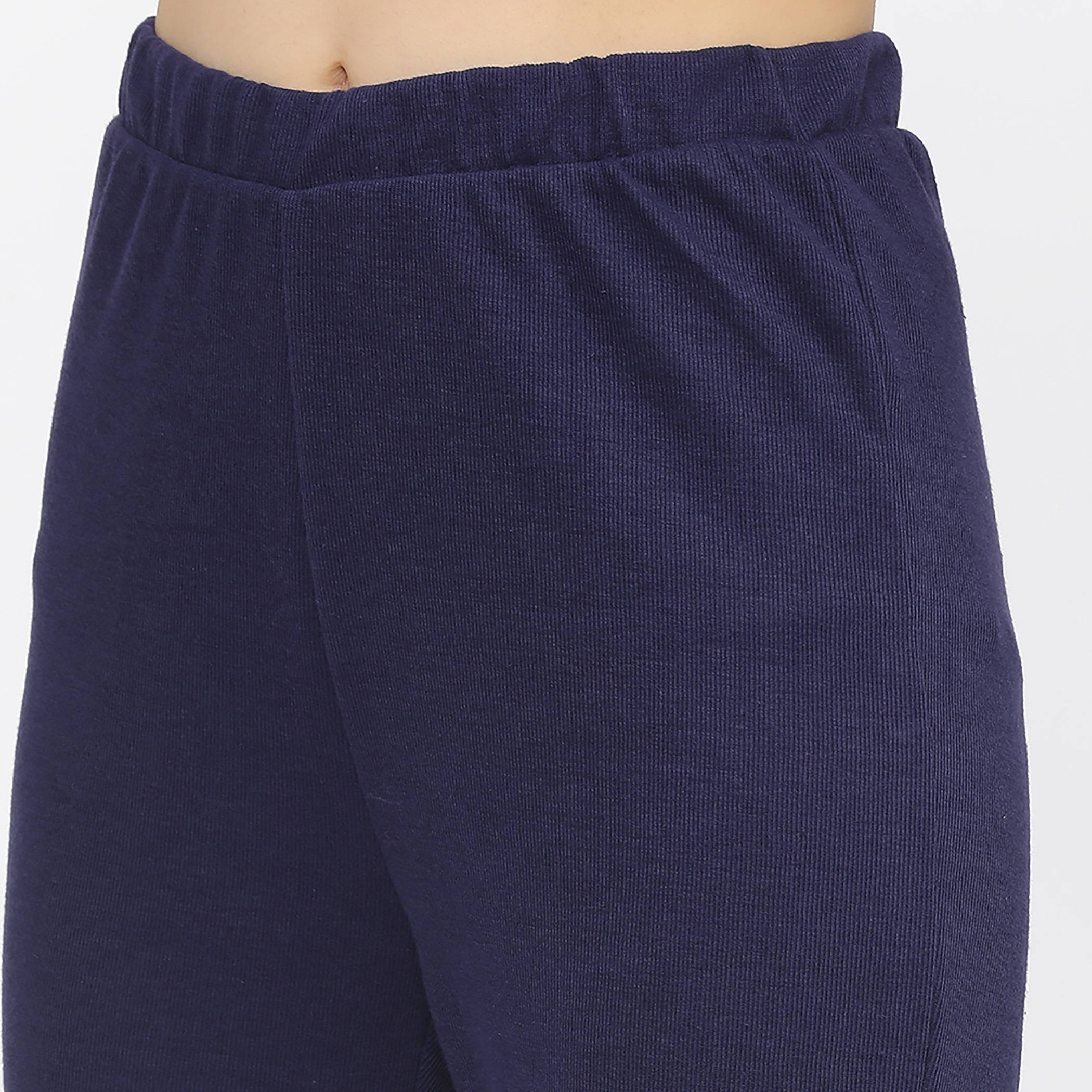 مجموعة من قطعتين كورتا نسائي محبوك بشق مع سروال واسع من فيشوده-women-clothing-ethnicwear-salwarsuits-image-6