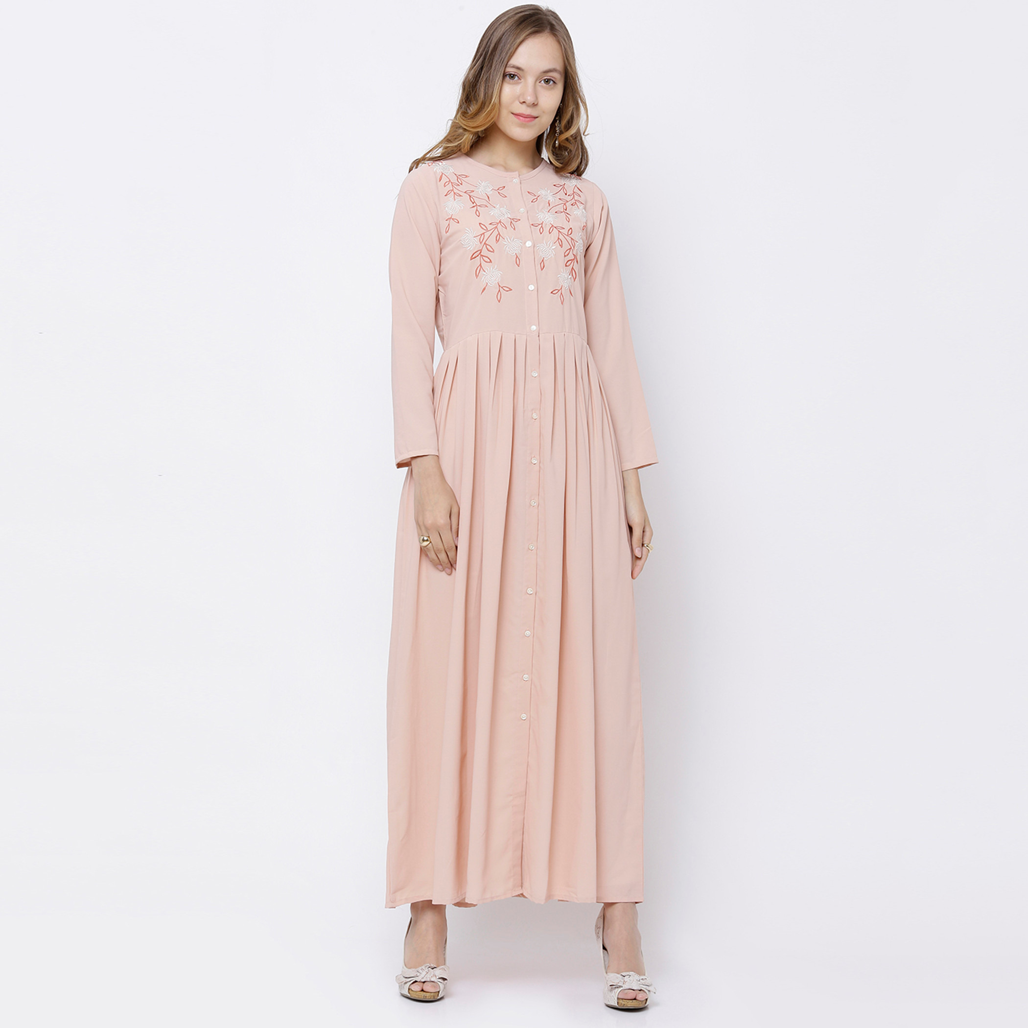 كورتا مزخرفة للنساء برقبة دائرية ومطوية بلون خوخي من فيشوده-women-clothing-ethnicwear-kurtas-image-1
