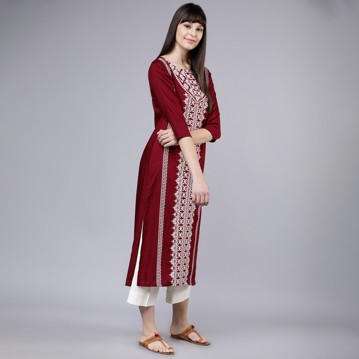 Vishudh Women Maroon Printed Boat Neck Straight Kurta-women-clothing-ethnicwear-kurtas-image-4