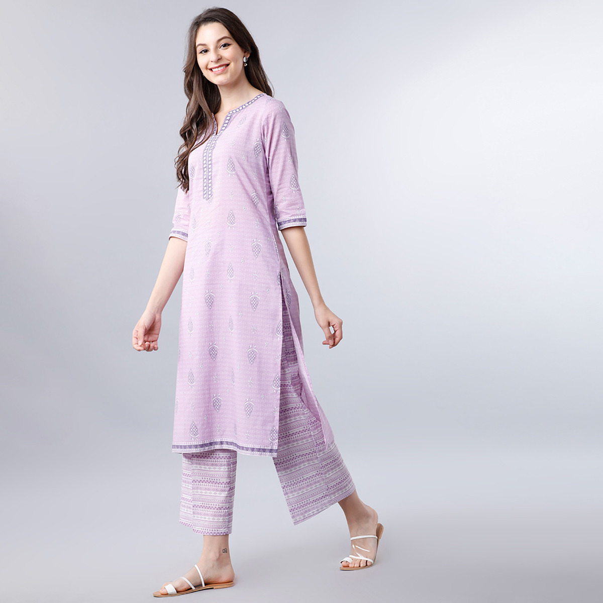كورتا من فيشوده للنساء مطبوع برقبة محززة من المستقيم مع بنفسجي فاتح-women-clothing-ethnicwear-kurtas-image-2