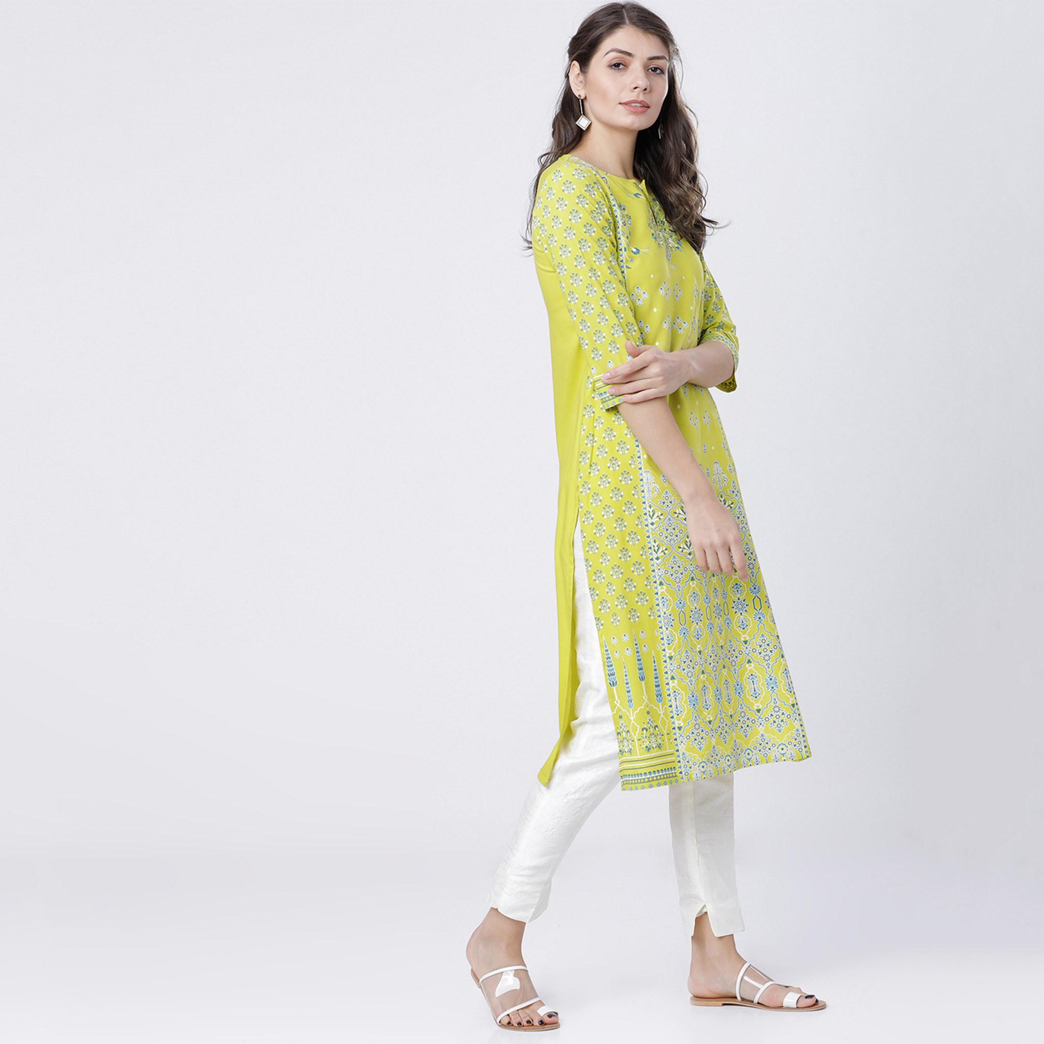 فيشوده أخضر قمم-women-clothing-ethnicwear-kurtas-image-5