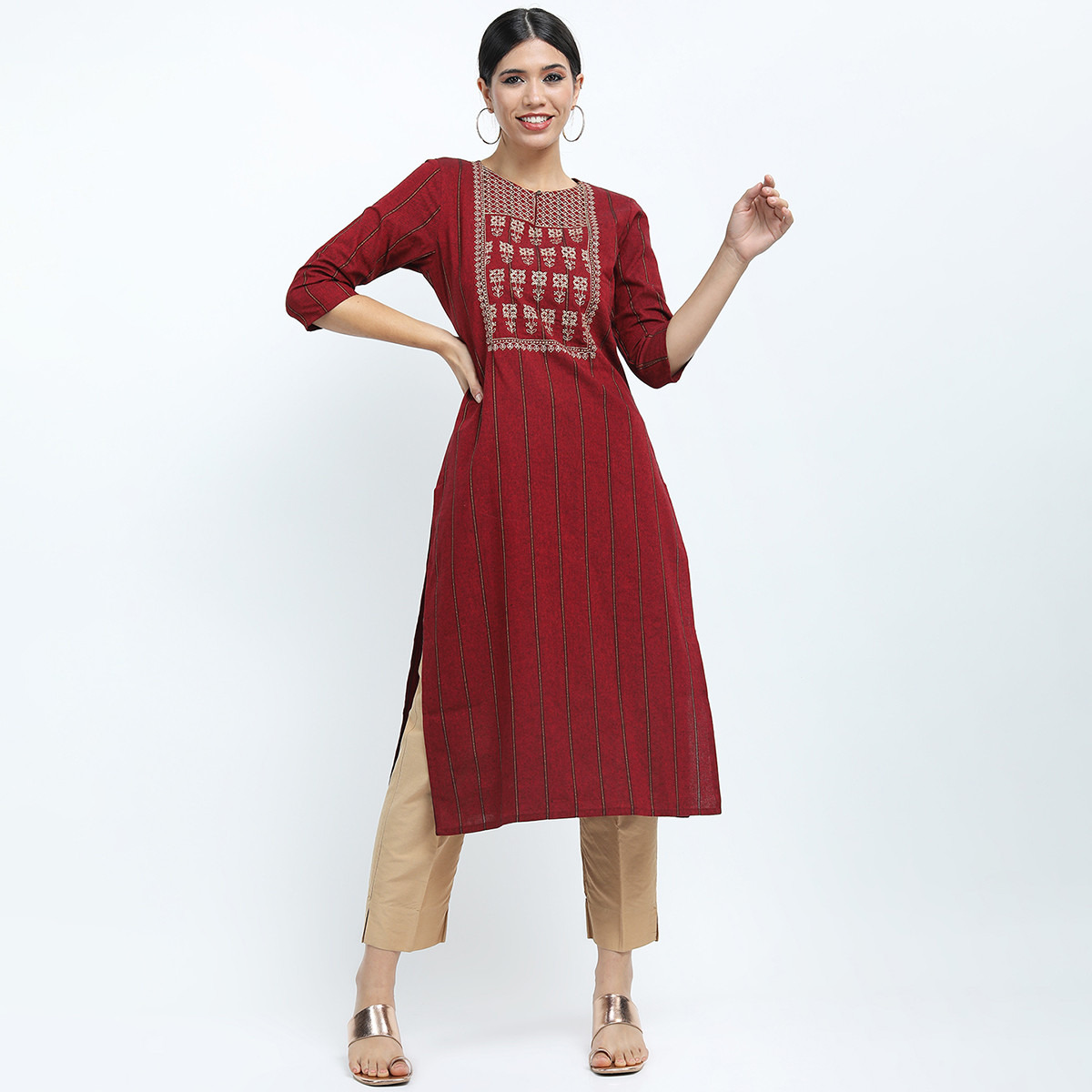 Vishudh Women Maroon Checked Keyhole Neck Straight Kurta-women-clothing-ethnicwear-kurtas-image-1