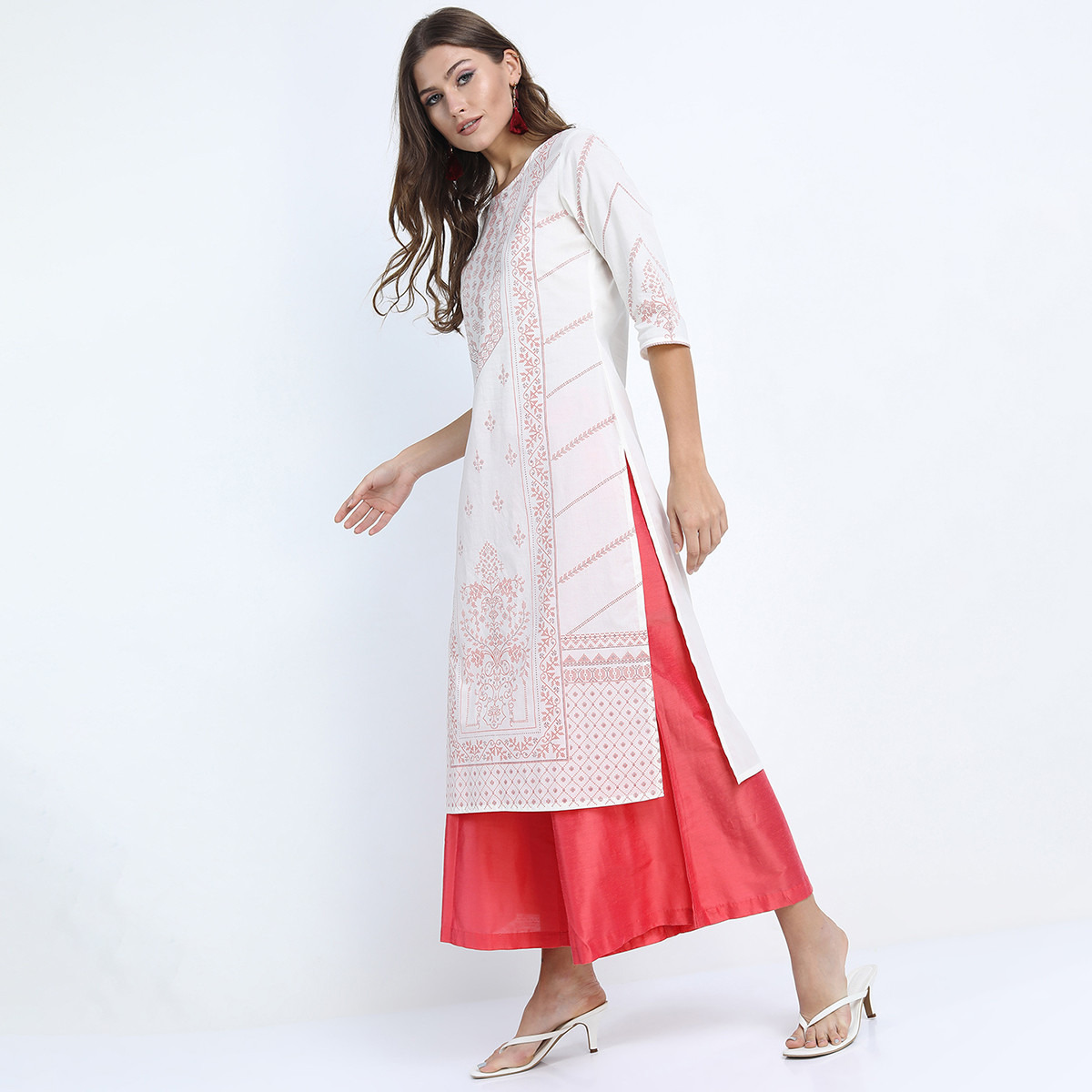 فيشوده كريم كورتا-women-clothing-ethnicwear-kurtas-image-1