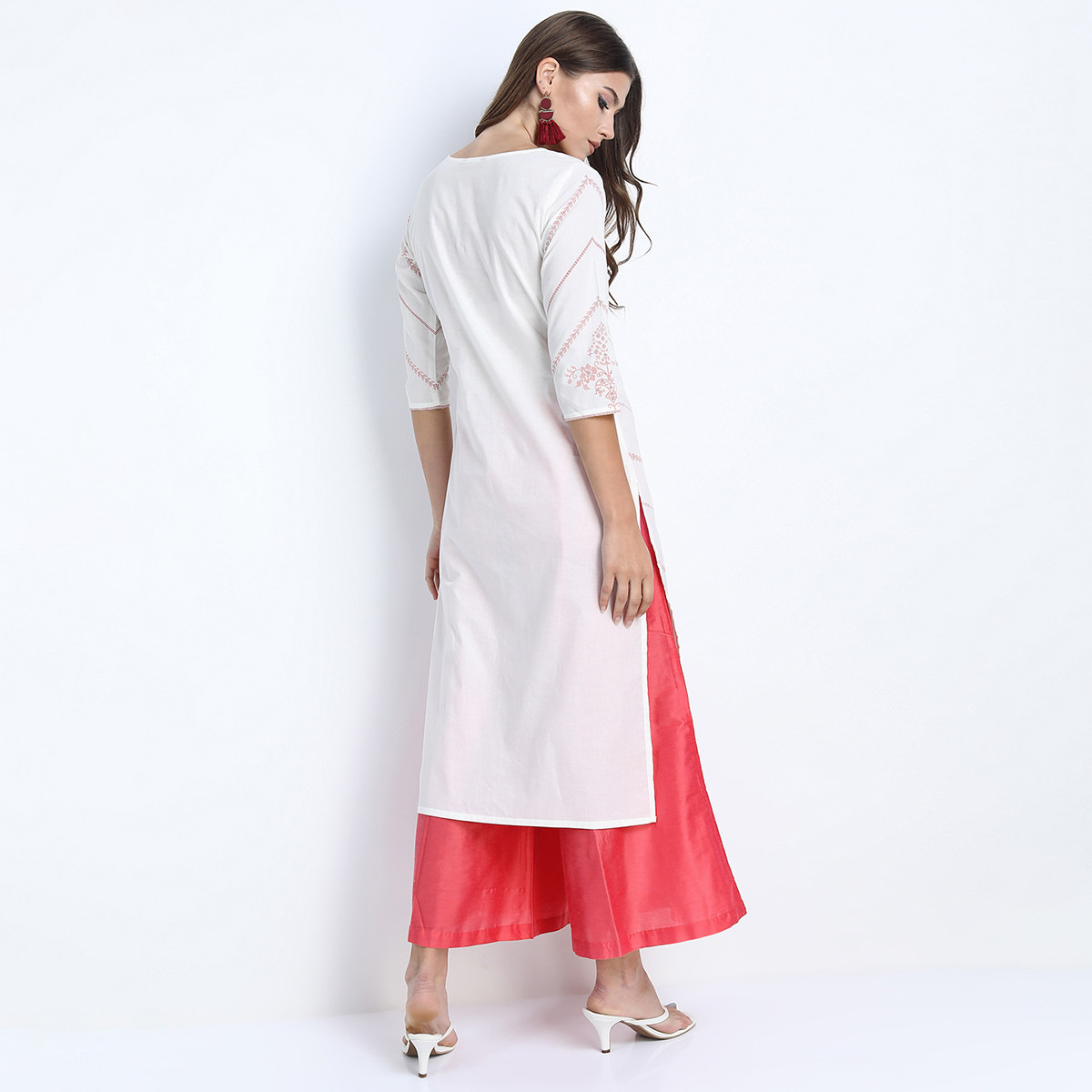 فيشوده كريم كورتا-women-clothing-ethnicwear-kurtas-image-3