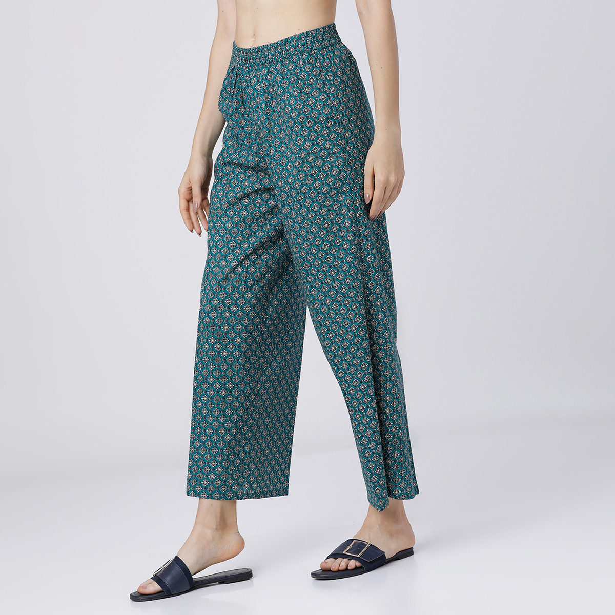 Vishudh Women Blue Printed Elasticated Waist Regular Fit Palazzo-women-clothing-ethnicwear-bottoms-palazzos-image-2