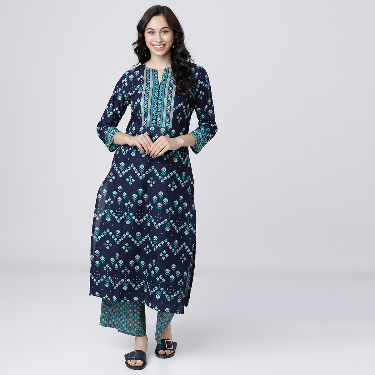 Vishudh Women Blue Printed Elasticated Waist Regular Fit Palazzo-women-clothing-ethnicwear-bottoms-palazzos-image-5