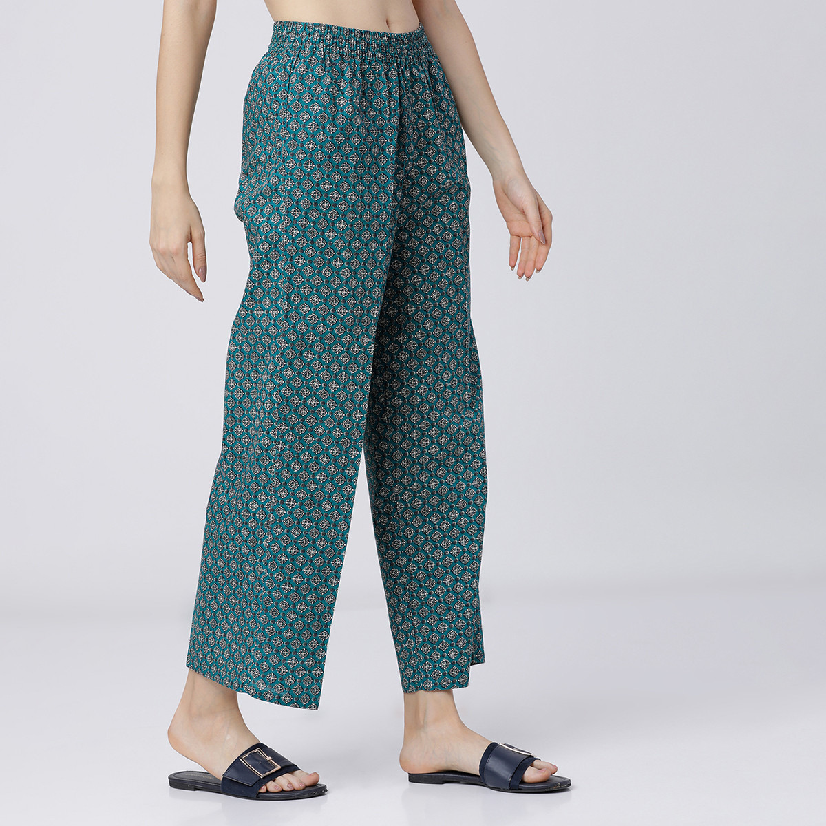 Vishudh Women Blue Printed Elasticated Waist Regular Fit Palazzo-women-clothing-ethnicwear-bottoms-palazzos-image-6