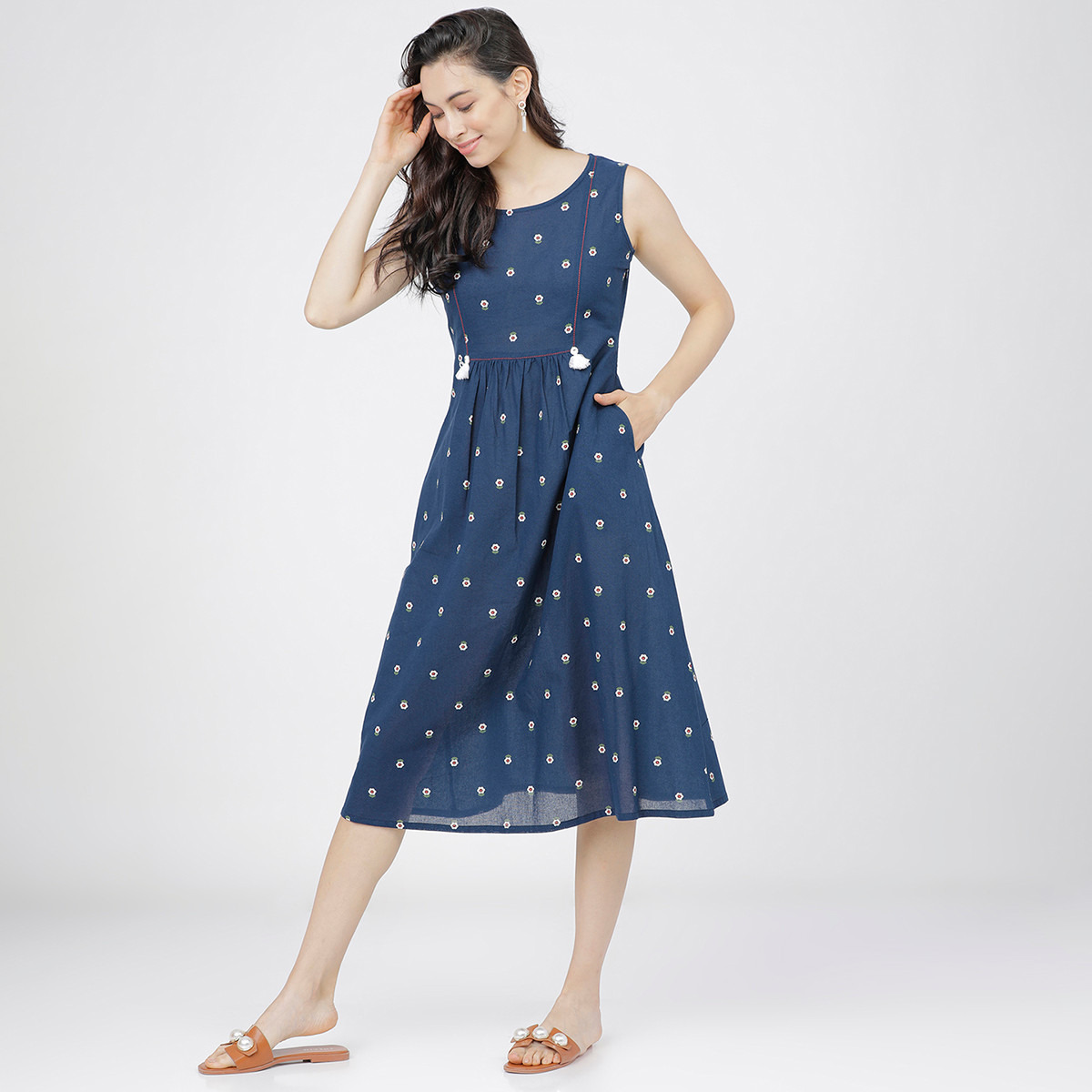 فيشوده أزرق قمم-women-clothing-ethnicwear-dresses-image-2