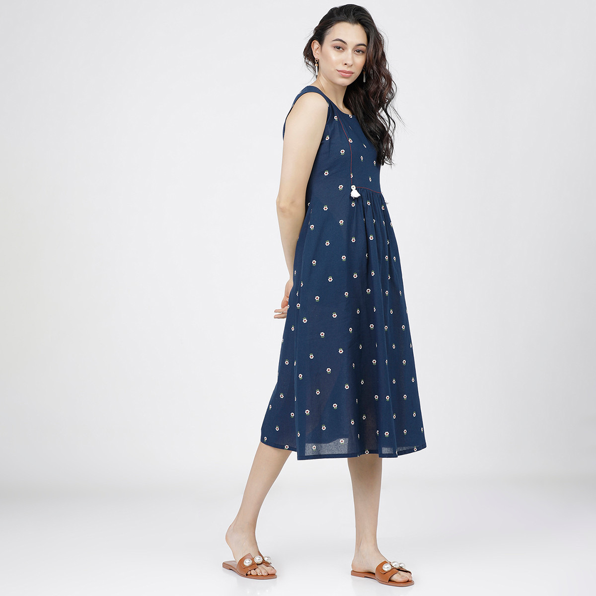 فيشوده أزرق قمم-women-clothing-ethnicwear-dresses-image-5