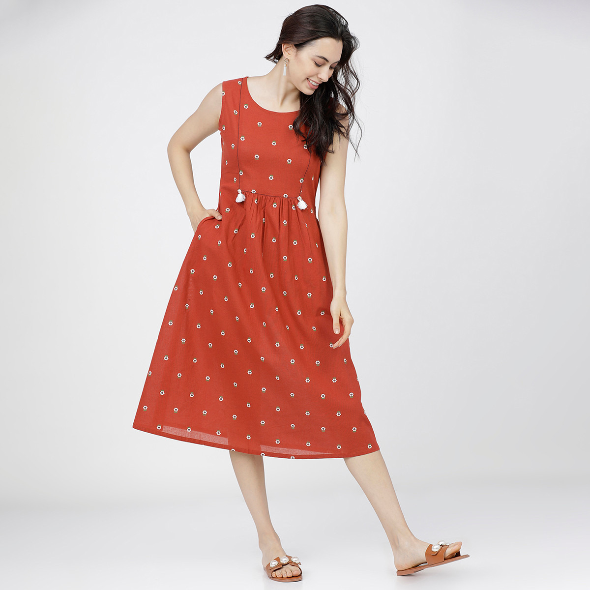 فيشوده بنى قمم-women-clothing-ethnicwear-dresses-image-5