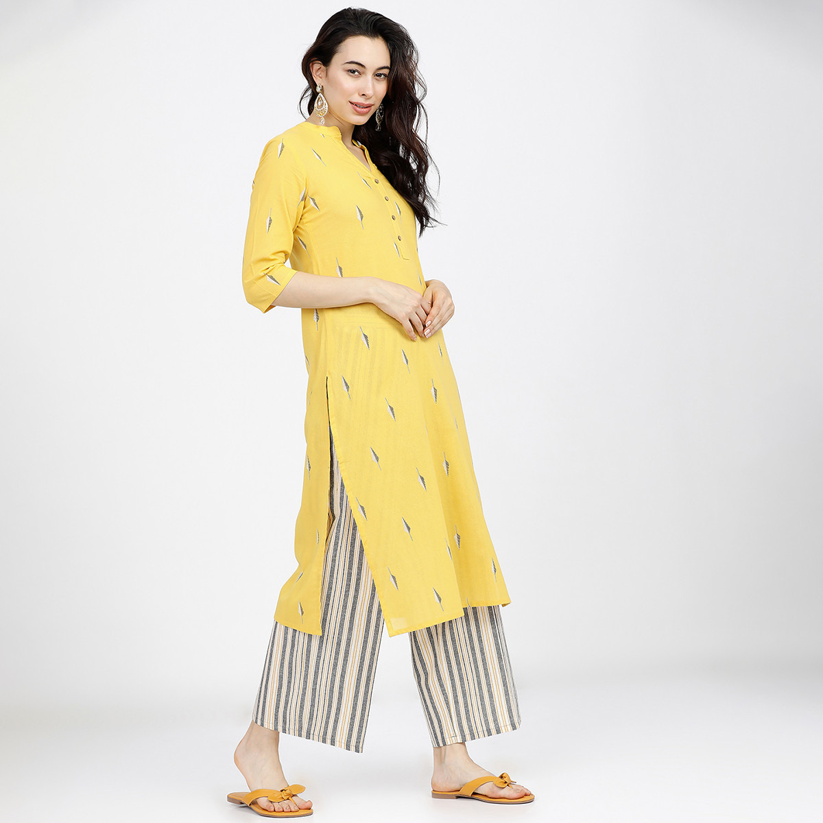 Vishudh Women Grey Striped Elasticated Waist Regular Fit Palazzo-women-clothing-ethnicwear-bottoms-palazzos-image-5