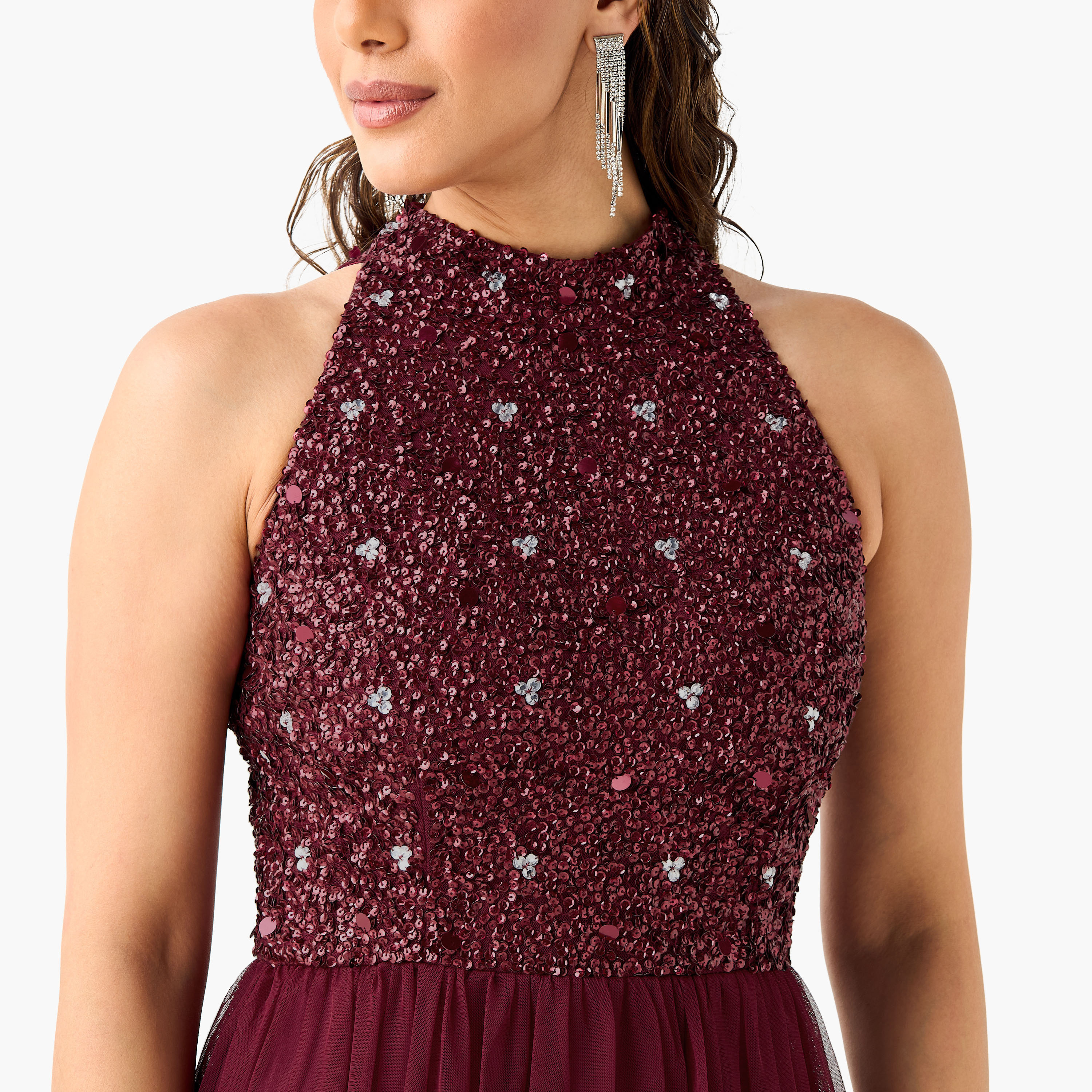 فستان ماكسي مزين بالترتر بياقة هالتر من ليس آند بيدز-women-clothing-dresses-image-4