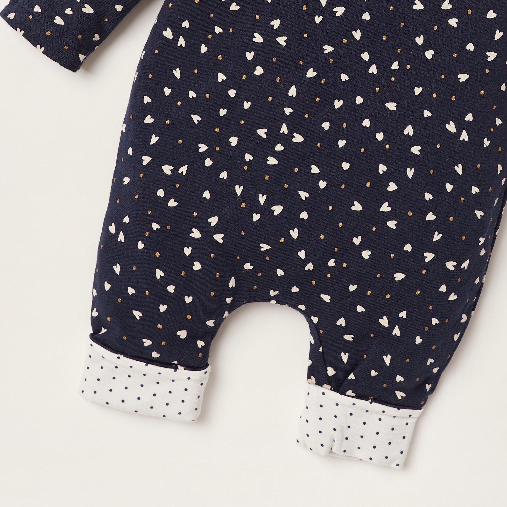 بدلة نوم بأكمام طويلة وطبعات تزينها بالكامل من جيجلز-baby-girls-clothing-nightwear-sleepsuits-image-4