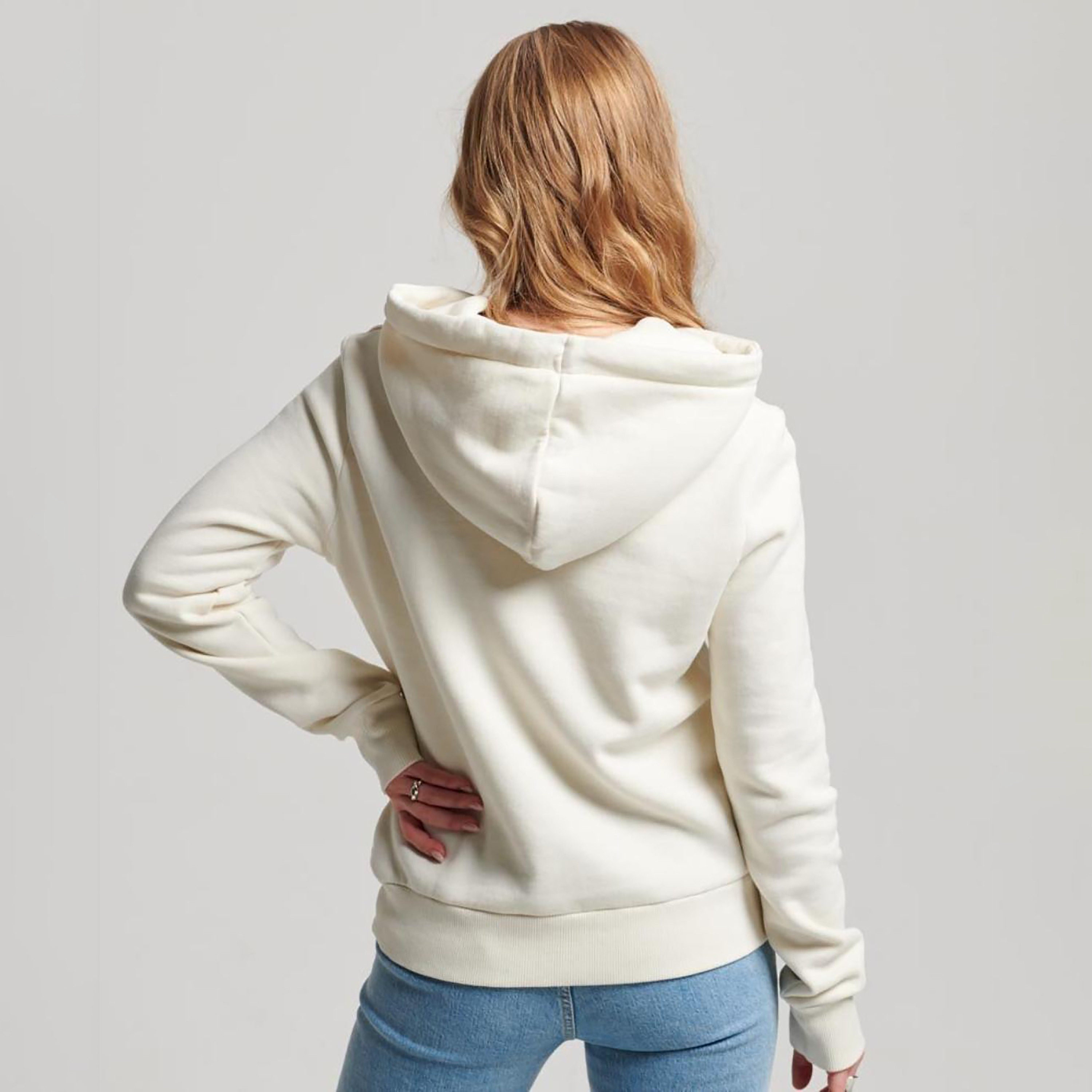 هوديي بطبعات من سوبردراي مع جيب كانجارو-women-winterwear-hoodiesandsweatshirts-hoodies-image-4