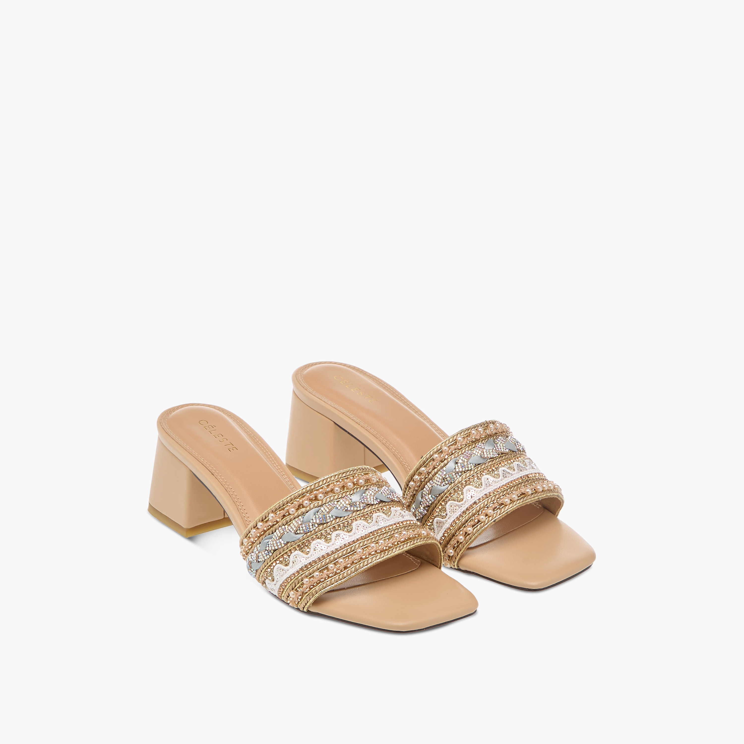 صندل مزين سهل الارتداء بكعب سميك للنساء من سيليست-women-shoes-sandals-heeled-image-1