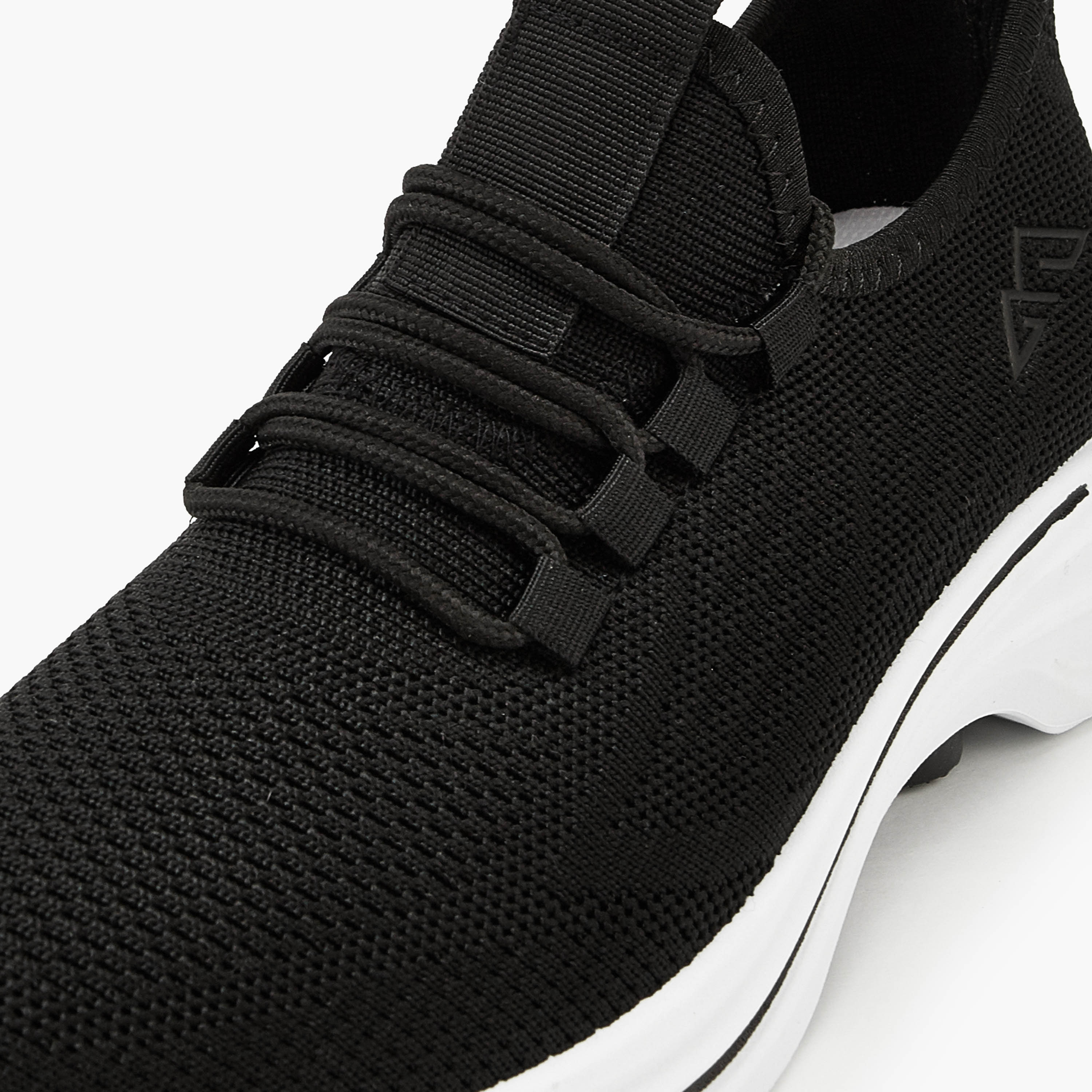 حذاء رياضي برباط إغلاق ولسان سحب من أوكلان من شو إكسبريس-sports-women-shoes-image-5