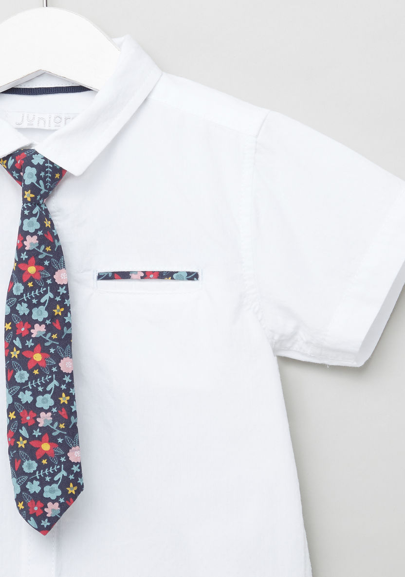 Juniors Short Sleeves Shirt with Spread Collar and Pocket Detail-Shirts-image-1