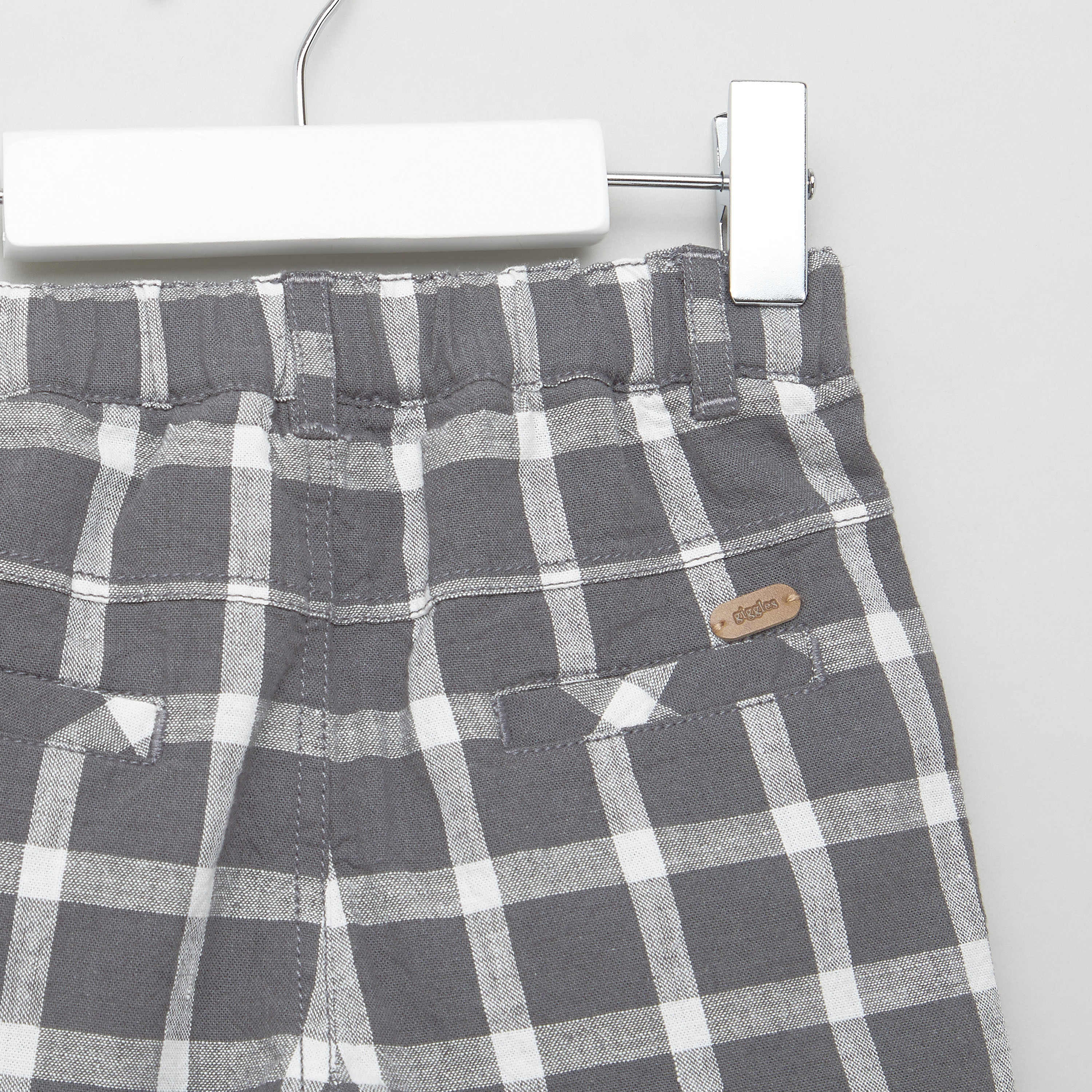 شورت مربّعات بجيوب وحافة مثنية من جيجلز-baby-boys-clothing-bottoms-shorts-image-4