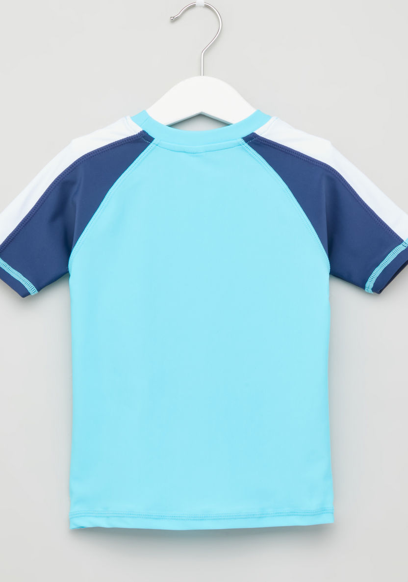 Juniors Textured T-shirt with Round Neck and Raglan Sleeves-T Shirts-image-2