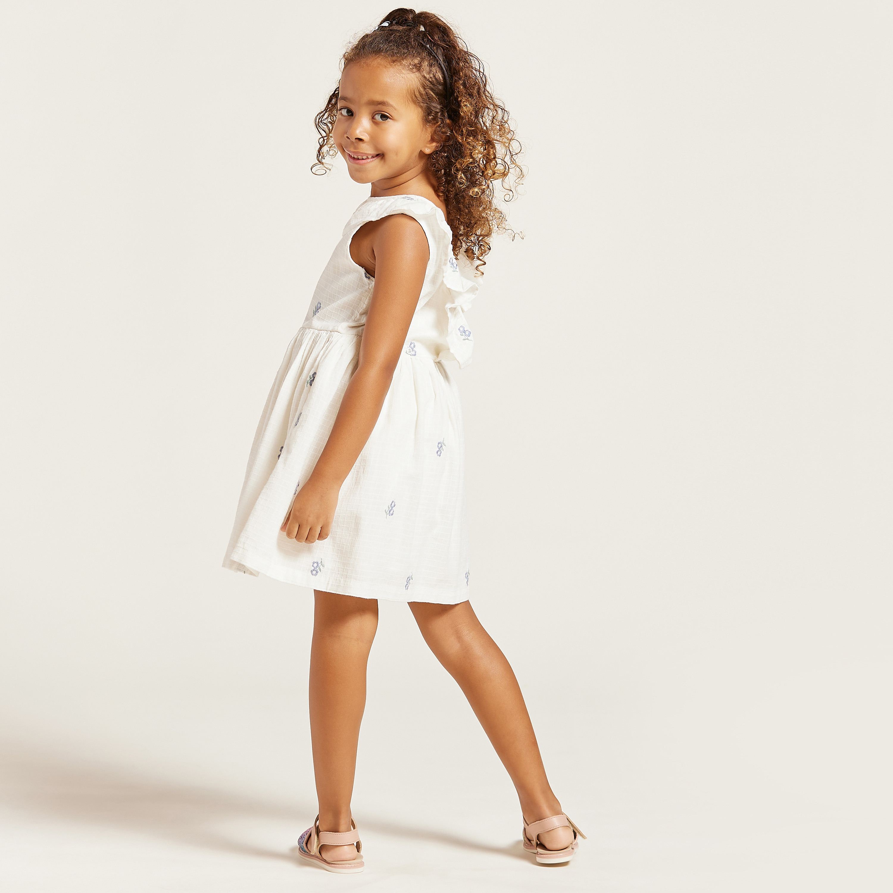 Eligo Sleeveless Floral Print Knee-Length Dress with Round Neck-girls-clothing-dressesandjumpsuits-image-4